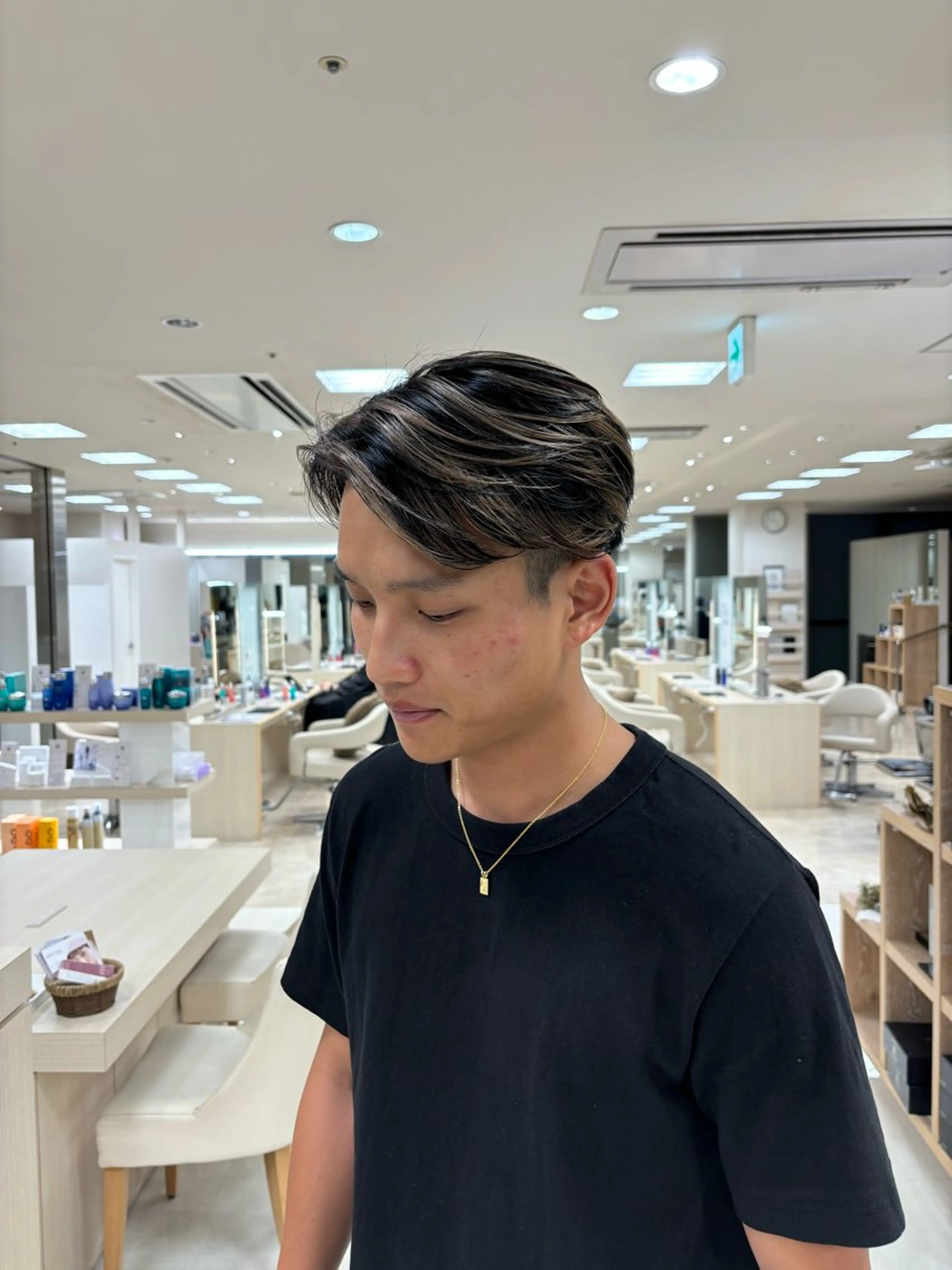 ショート カラー メンズ カット ヘアカラー 湘南/メンズパーマ/ ハイライト/ユチカのヘアスタイル