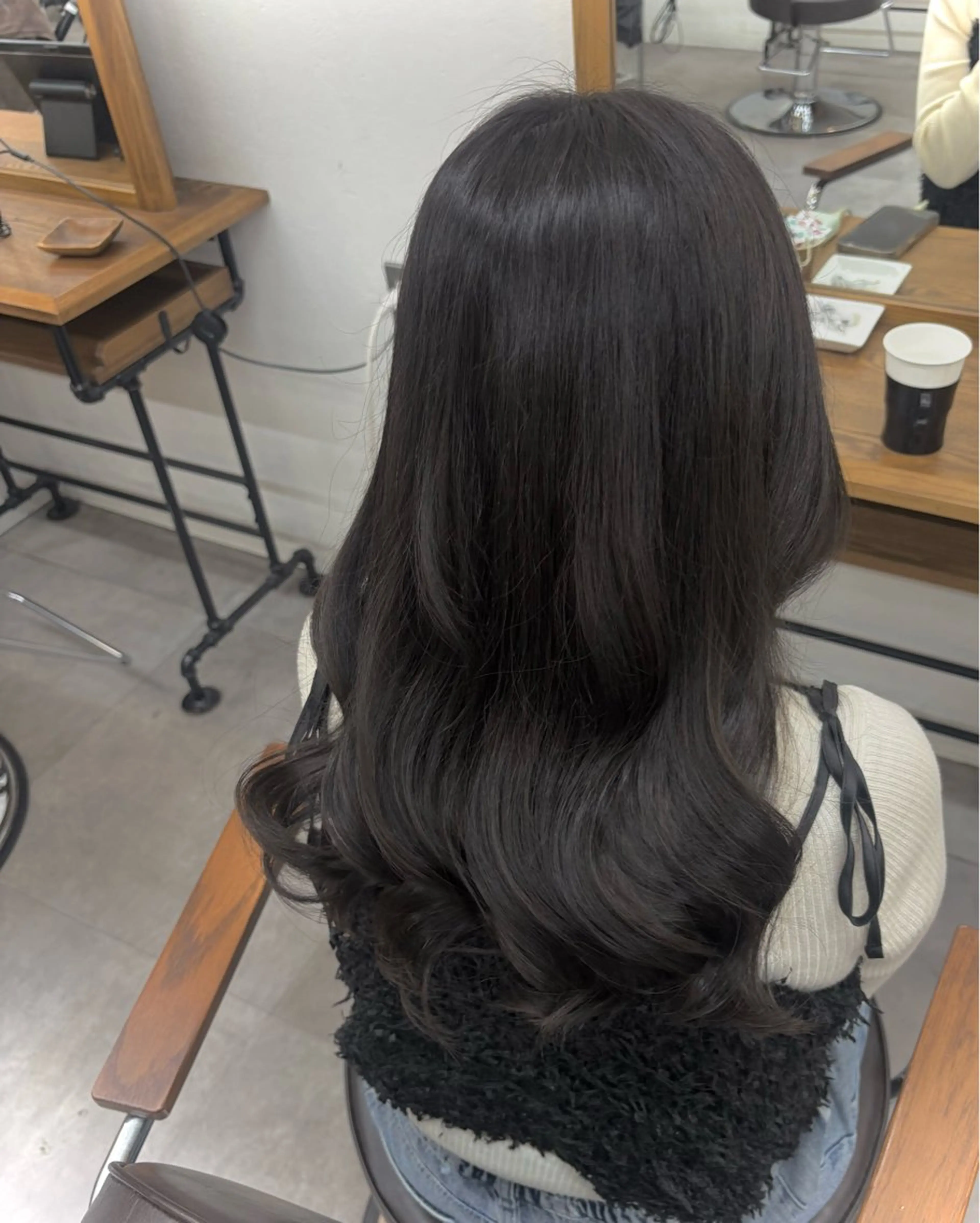 ロング カラー ブラウンカラー 透明感カラー グレージュ 似合わせカット カット ヘアカラー suzu🍒 luxbeのヘアスタイル