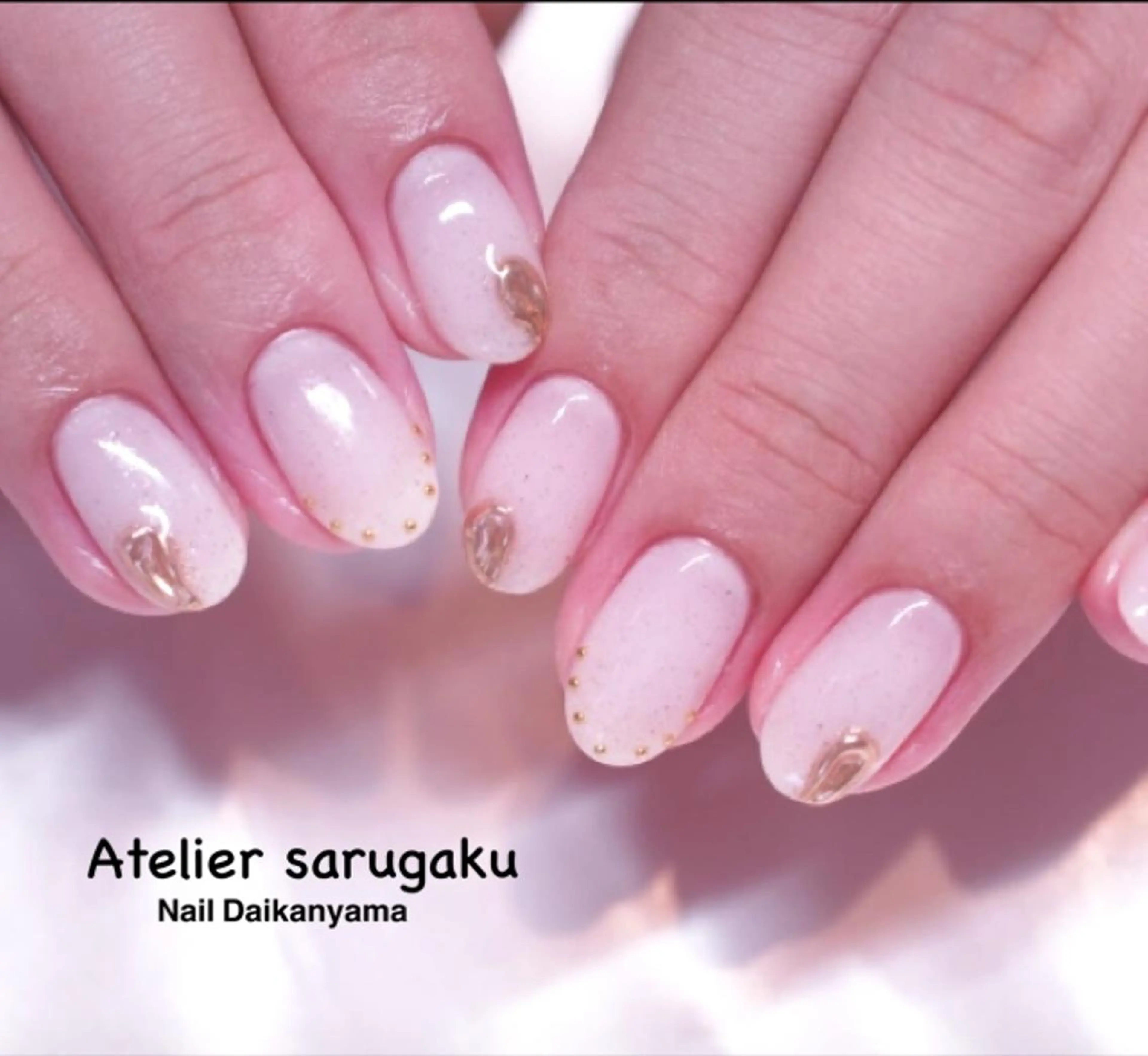 ミディアム sususu. shiomiのネイルデザイン