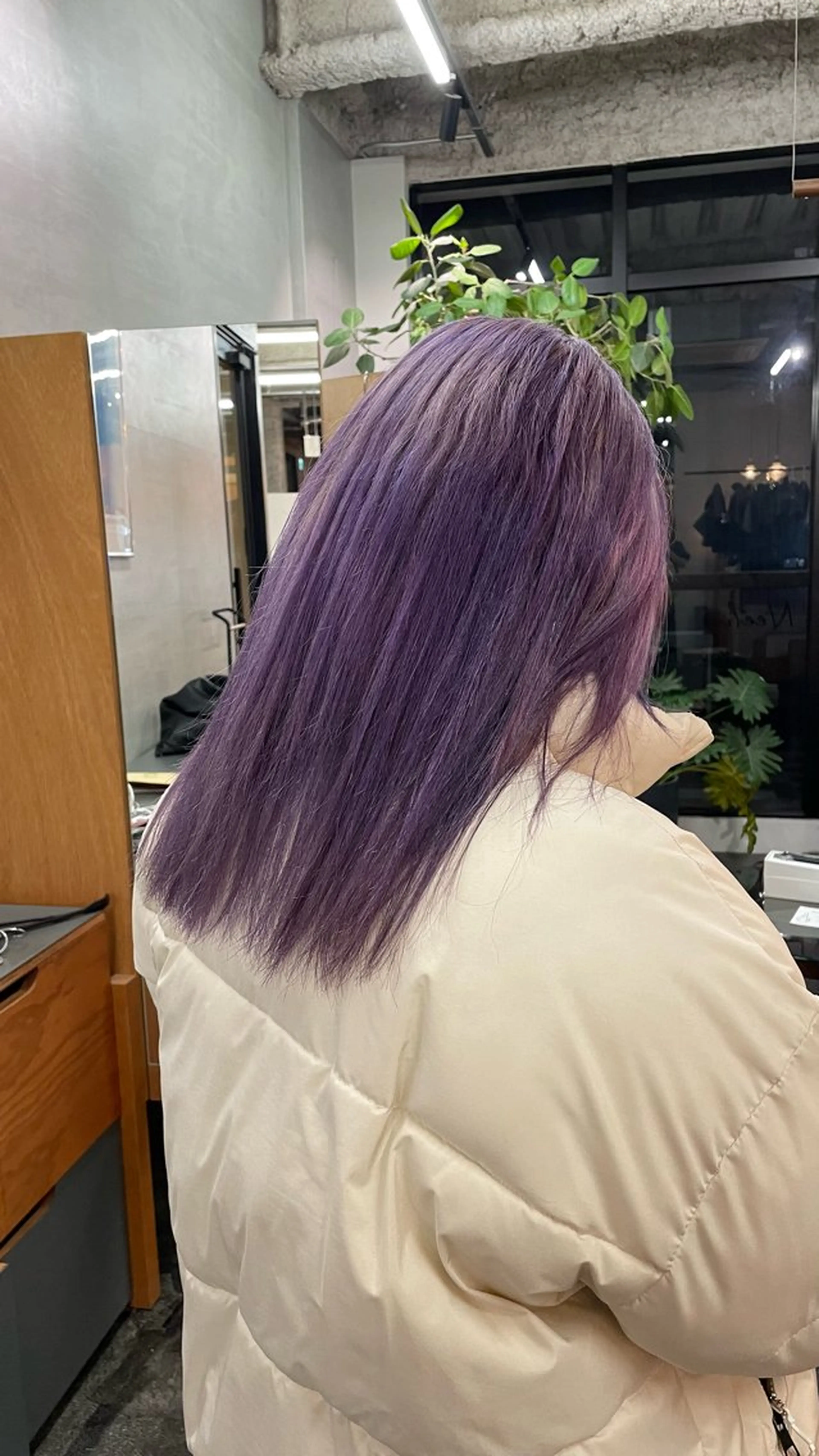 カラー グレージュ ラベンダーカラー 都築 あんずのヘアスタイル