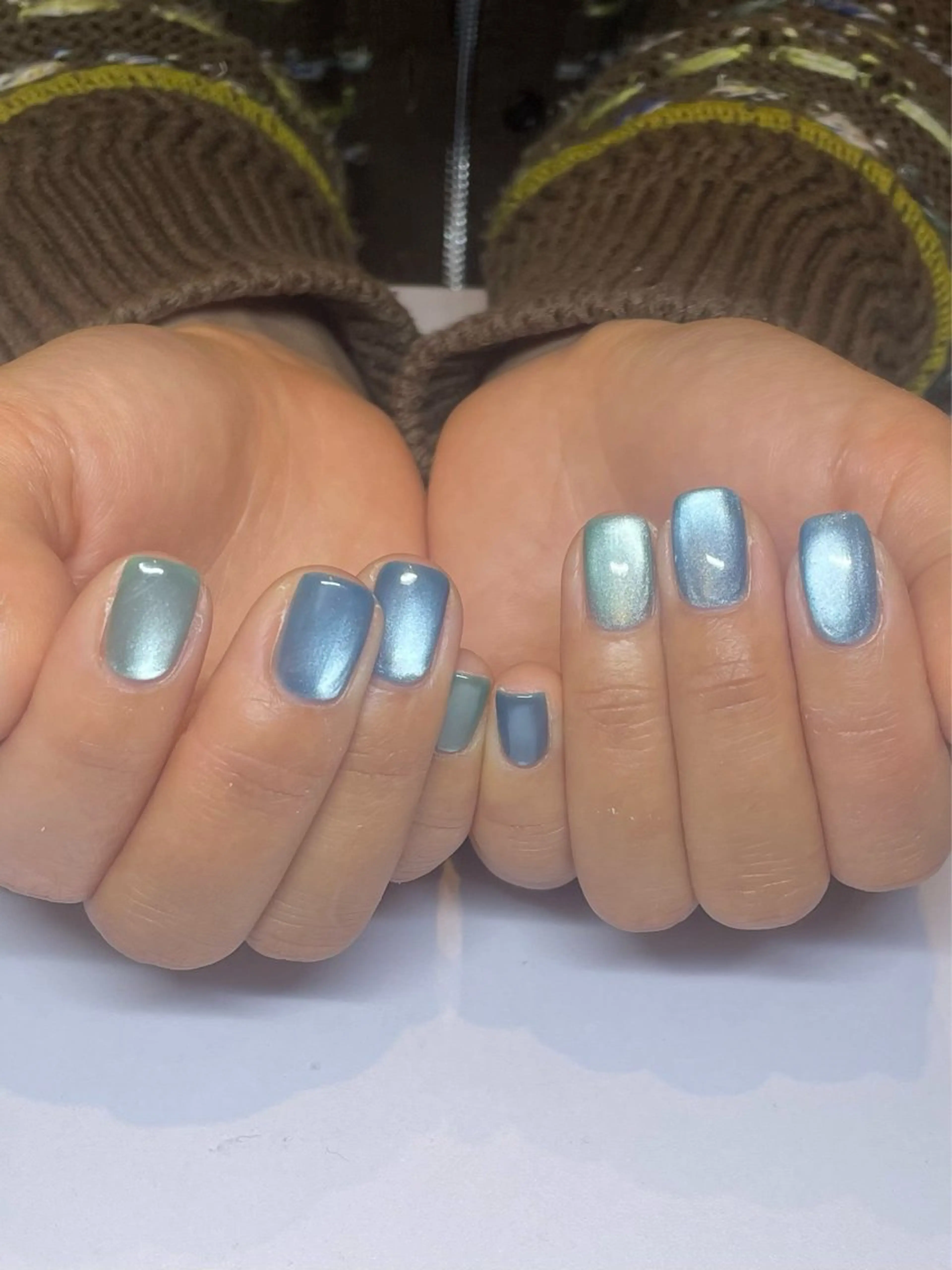 ネイル Nailsalon Repos.所属・Rika🌼 シンプル•マグネットのネイルデザイン