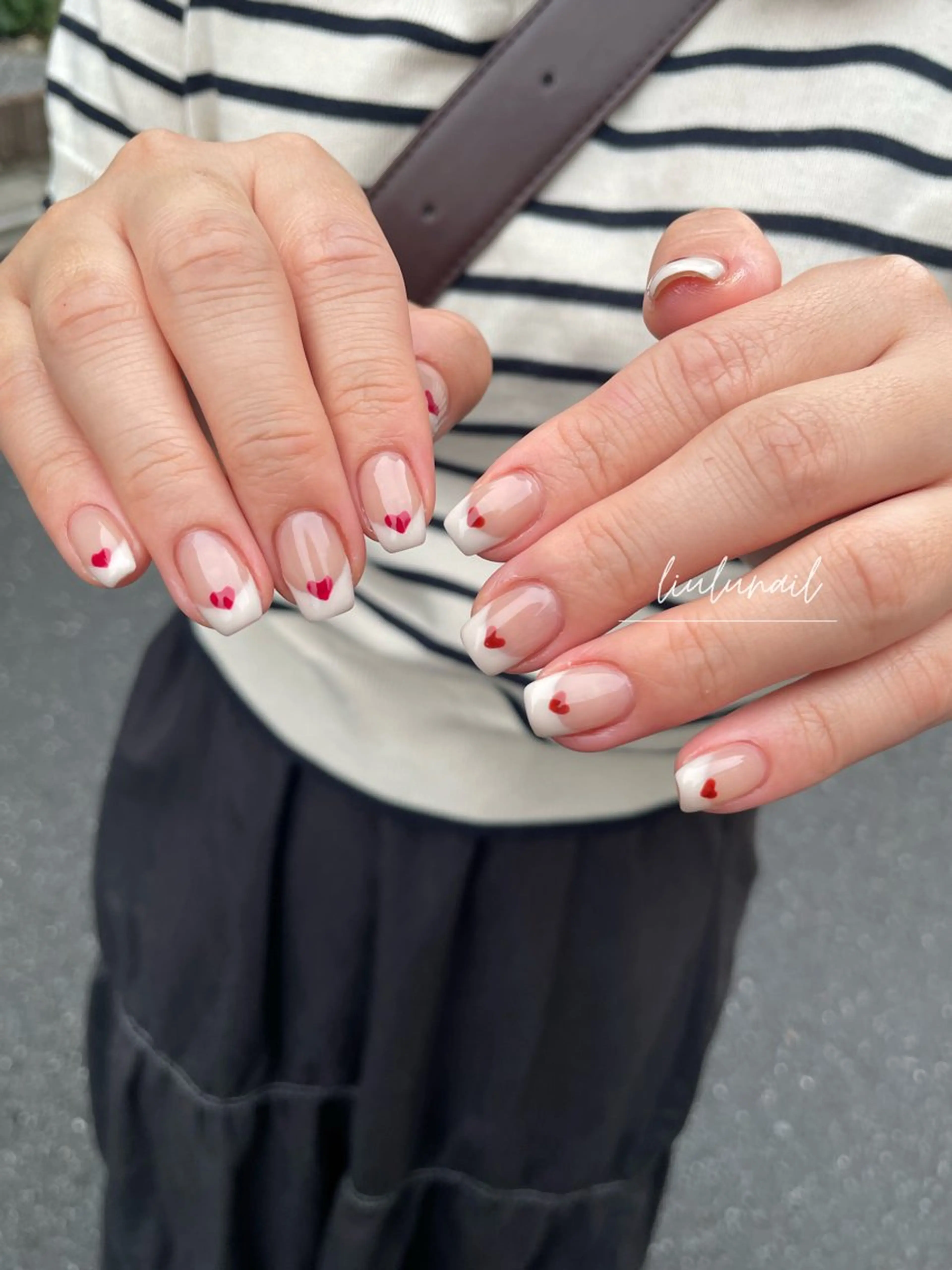 ネイル フレンチネイル ハート ハンドネイル liulu nailのネイルデザイン