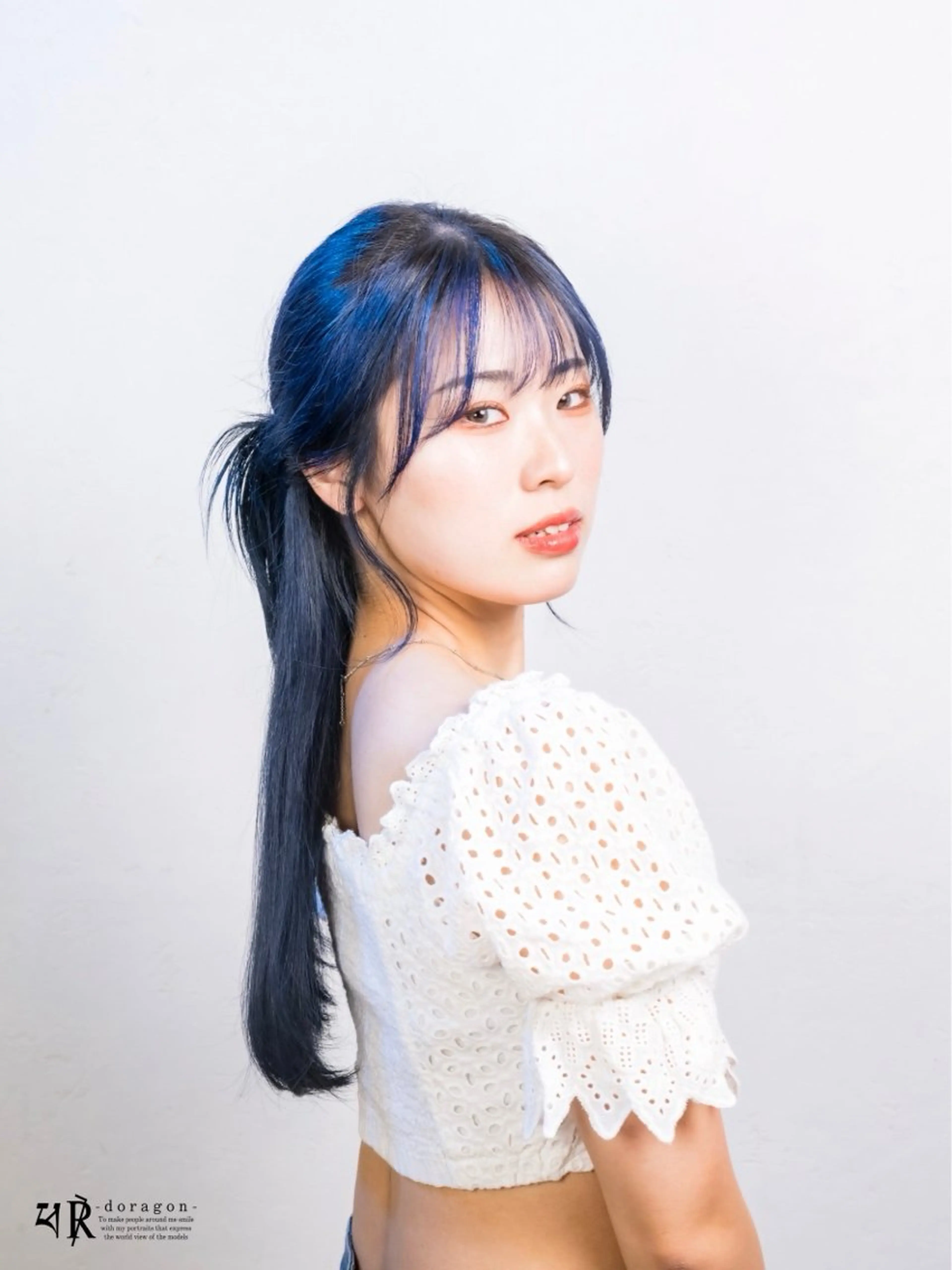 カラー ヘアアレンジ ブルーカラー broaden by anon所属・瀧上 寧音のヘアスタイル