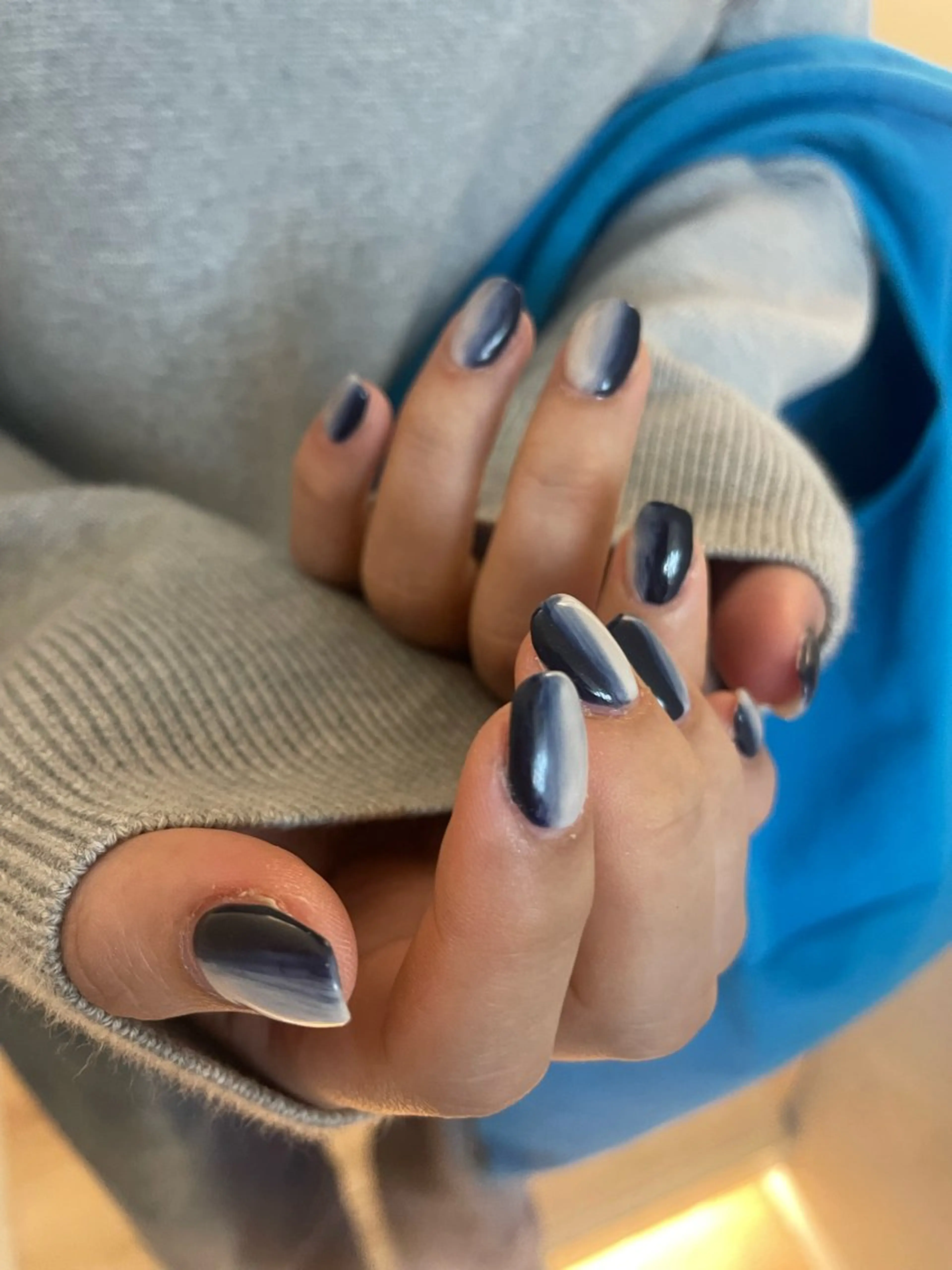 シンプルニュアンスネイル 🫆🌐の写真