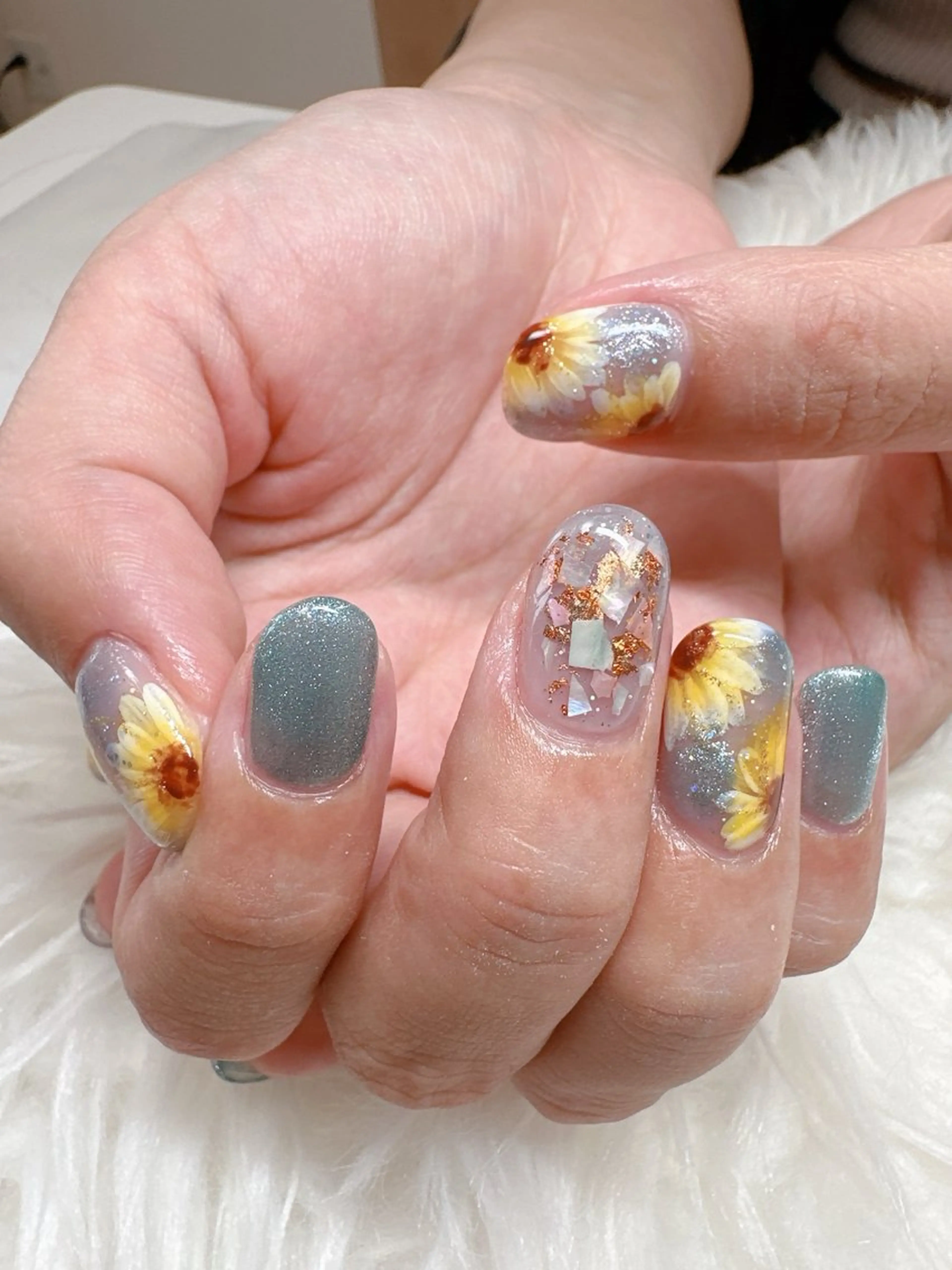 ネイル 高島 夏海のネイルデザイン