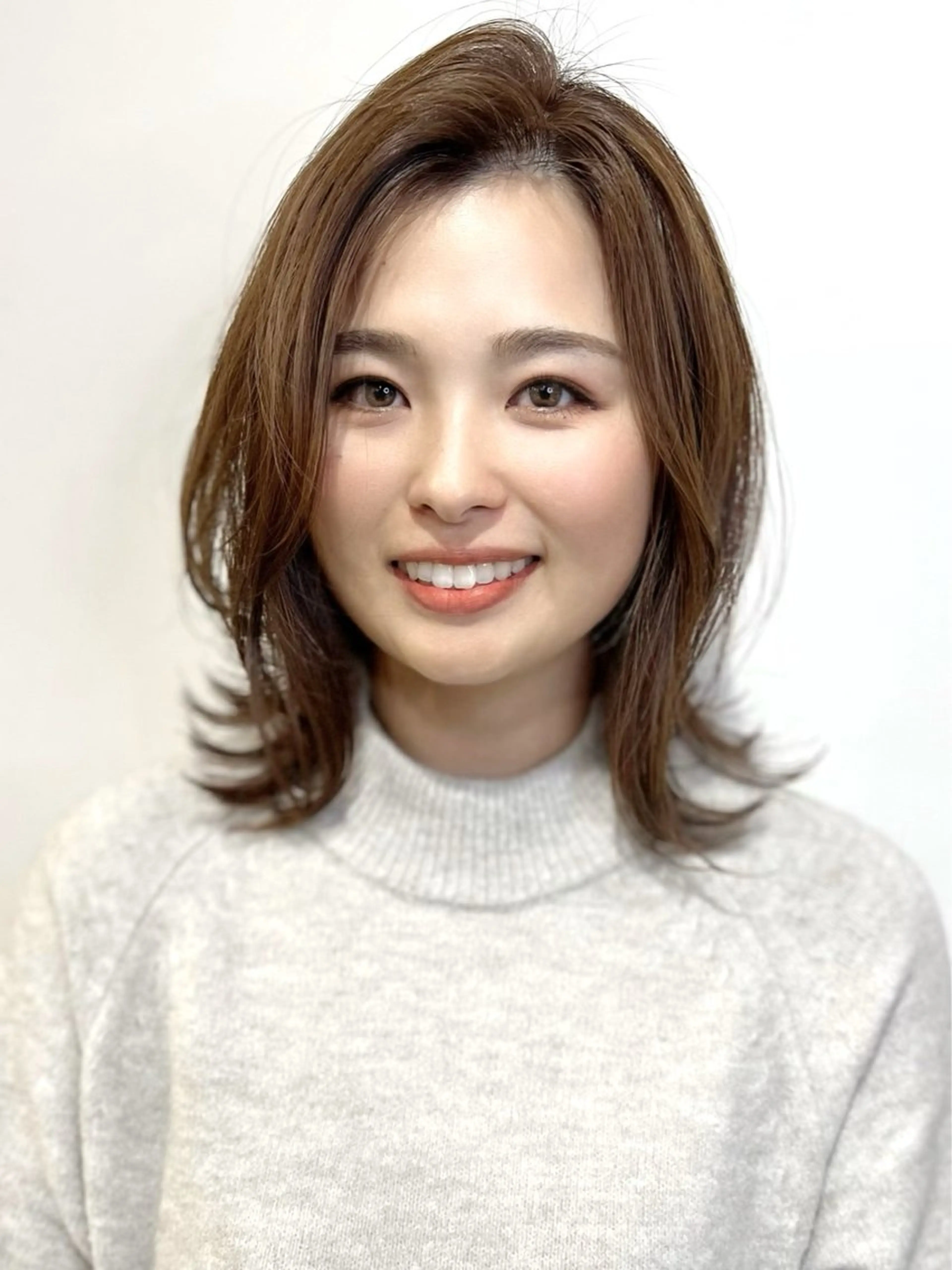 ミディアム ☻BRAVE柏東口店 わたなべ りこ☻のヘアスタイル