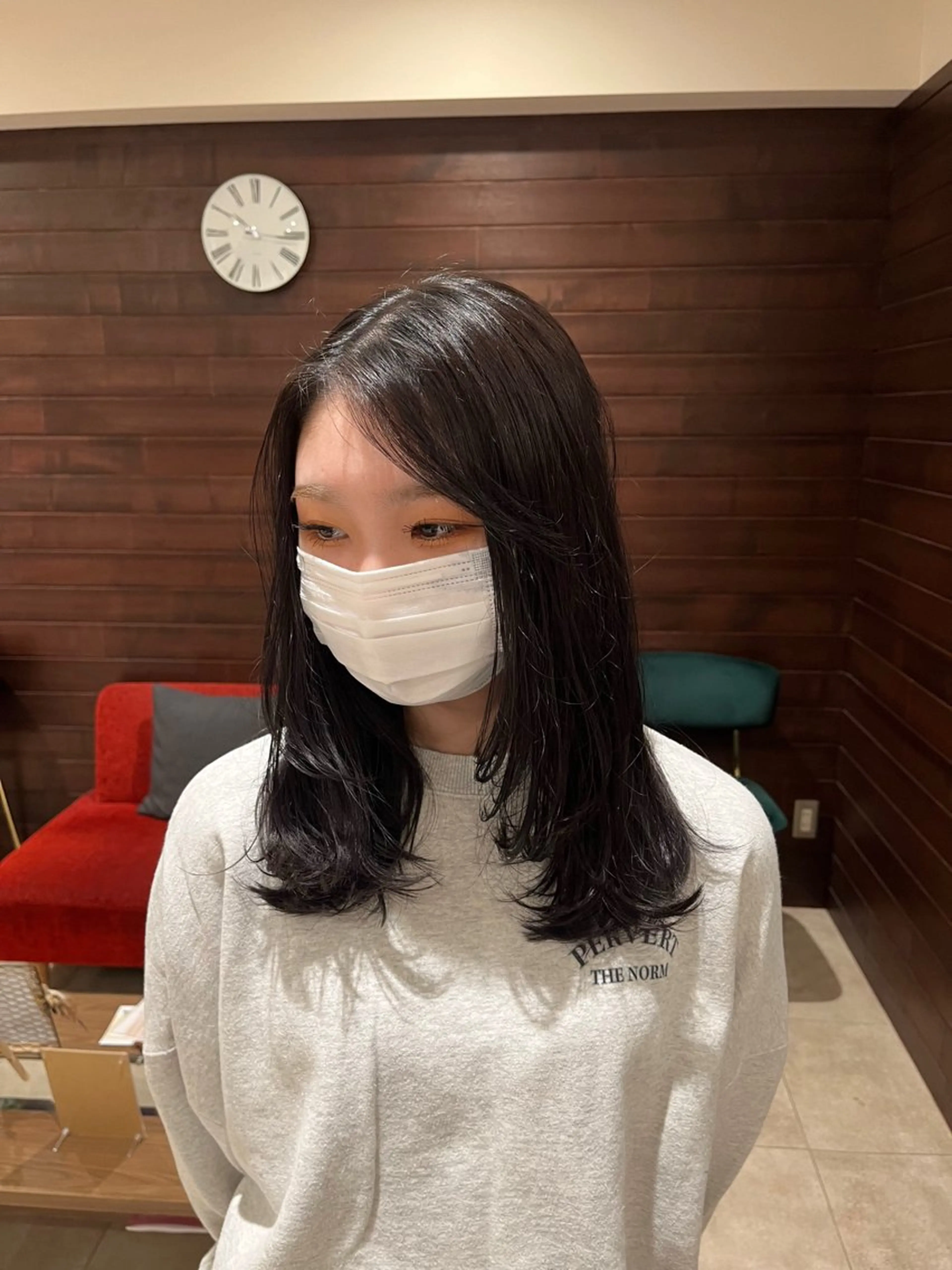 セミロング レイヤーカット カット ヘアカラー jam所属・takagi hitomiのヘアスタイル