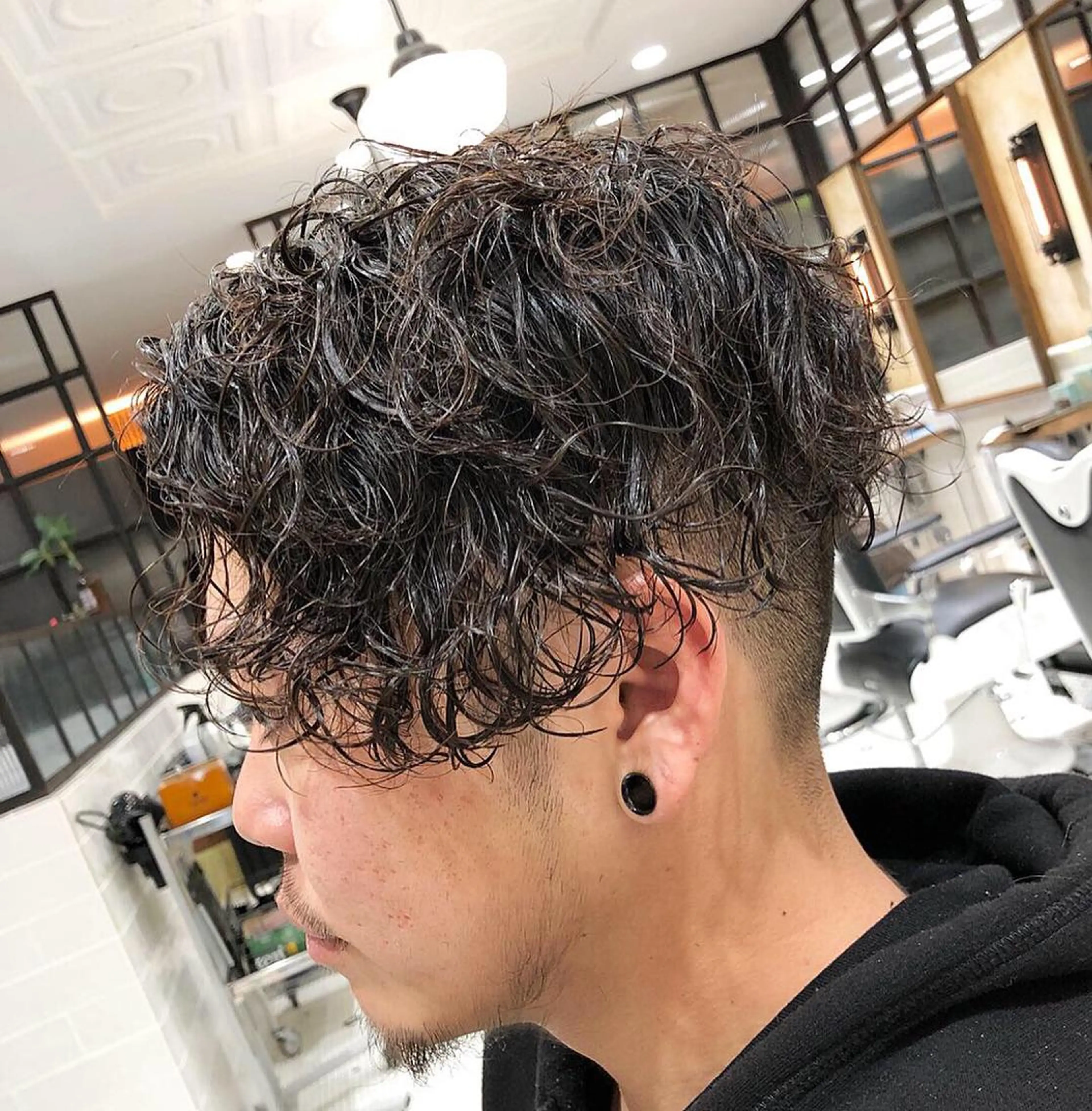 ショート パーマ メンズ THE AWESUM所属・メンズスタイル強化中 TONNY（トニー）のヘアスタイル