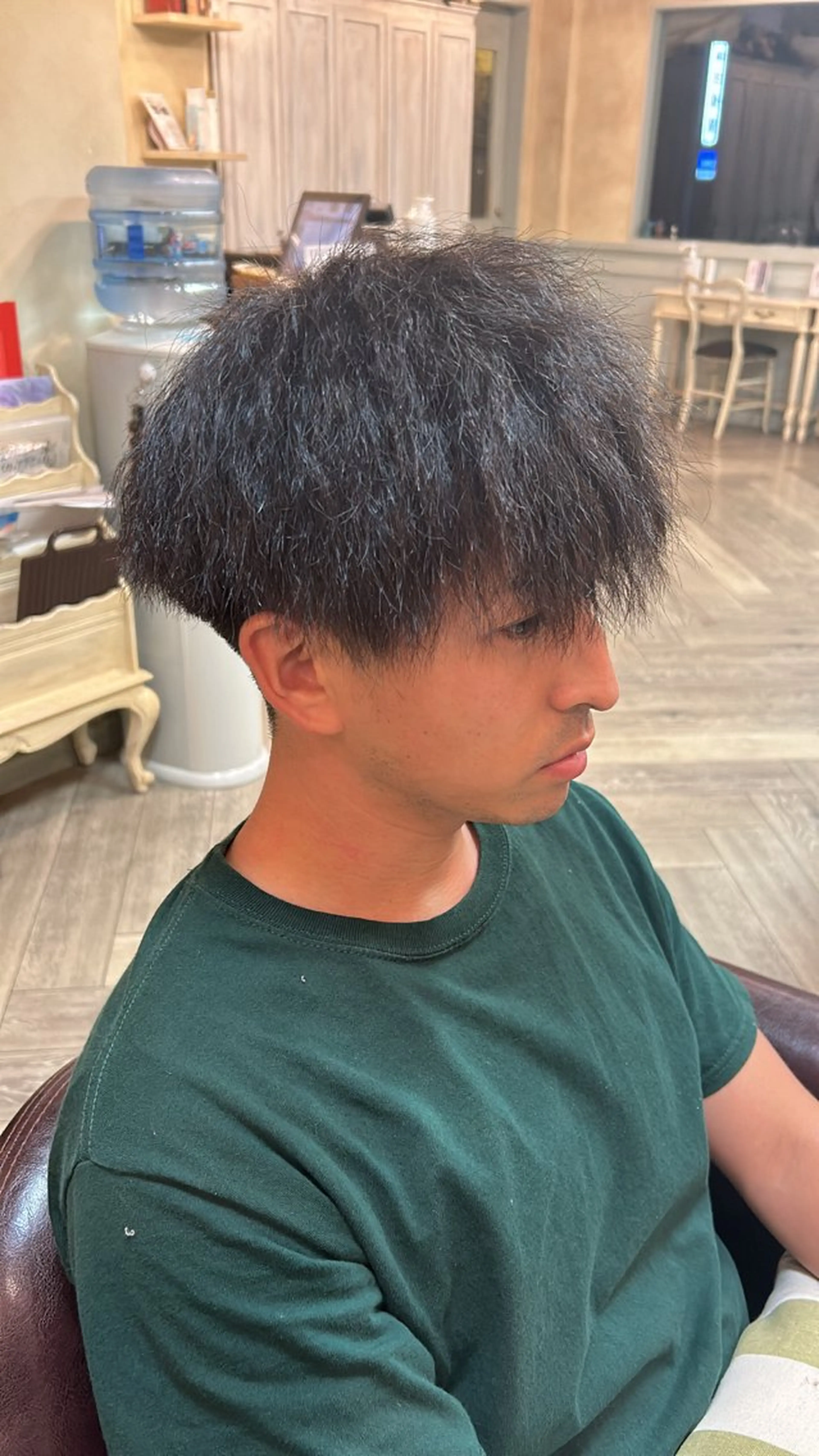 パーマ メンズ カット パーマ アオバ / ハイトーンカラーのヘアスタイル