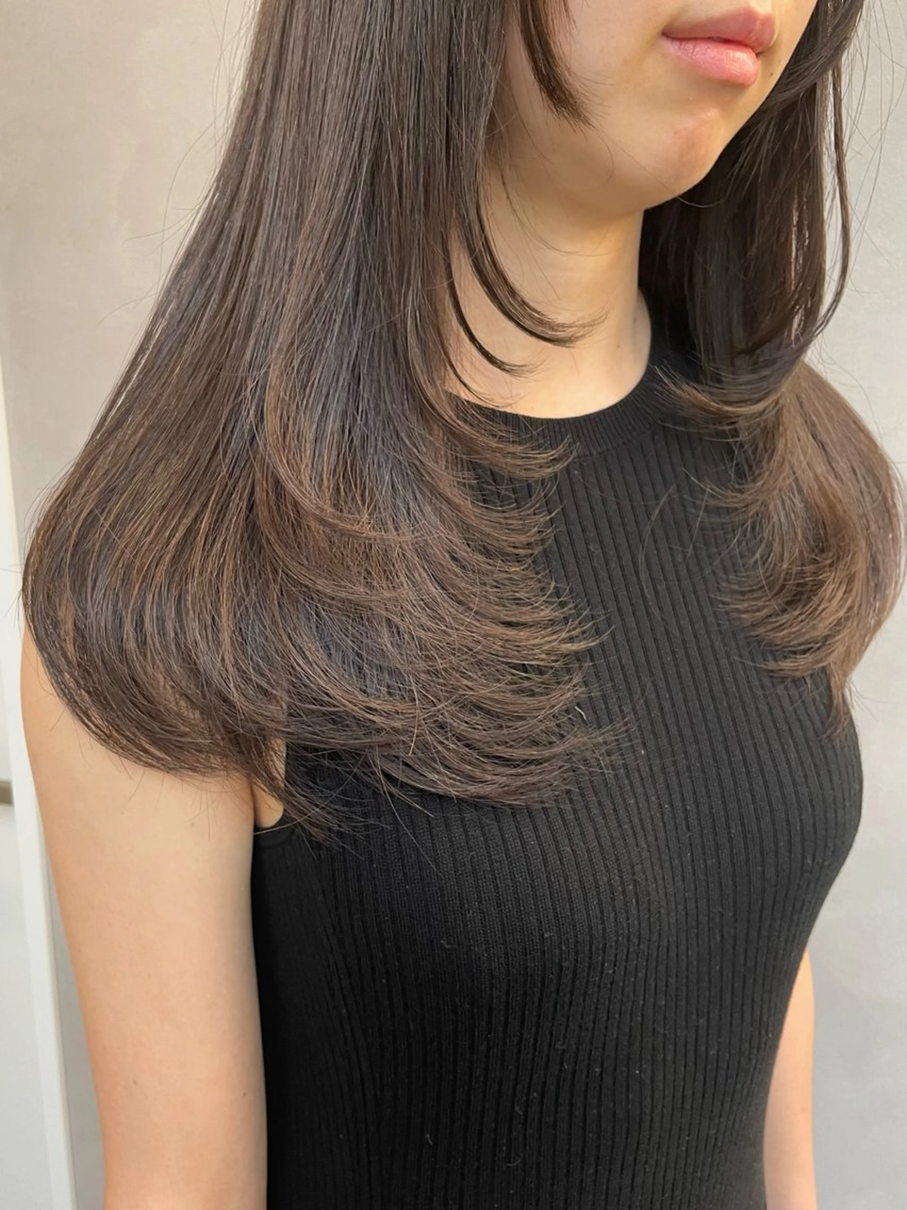 セミロング カラー レイヤーカット 🌿レイヤー赤み消し 🌿西村拓也のヘアスタイル