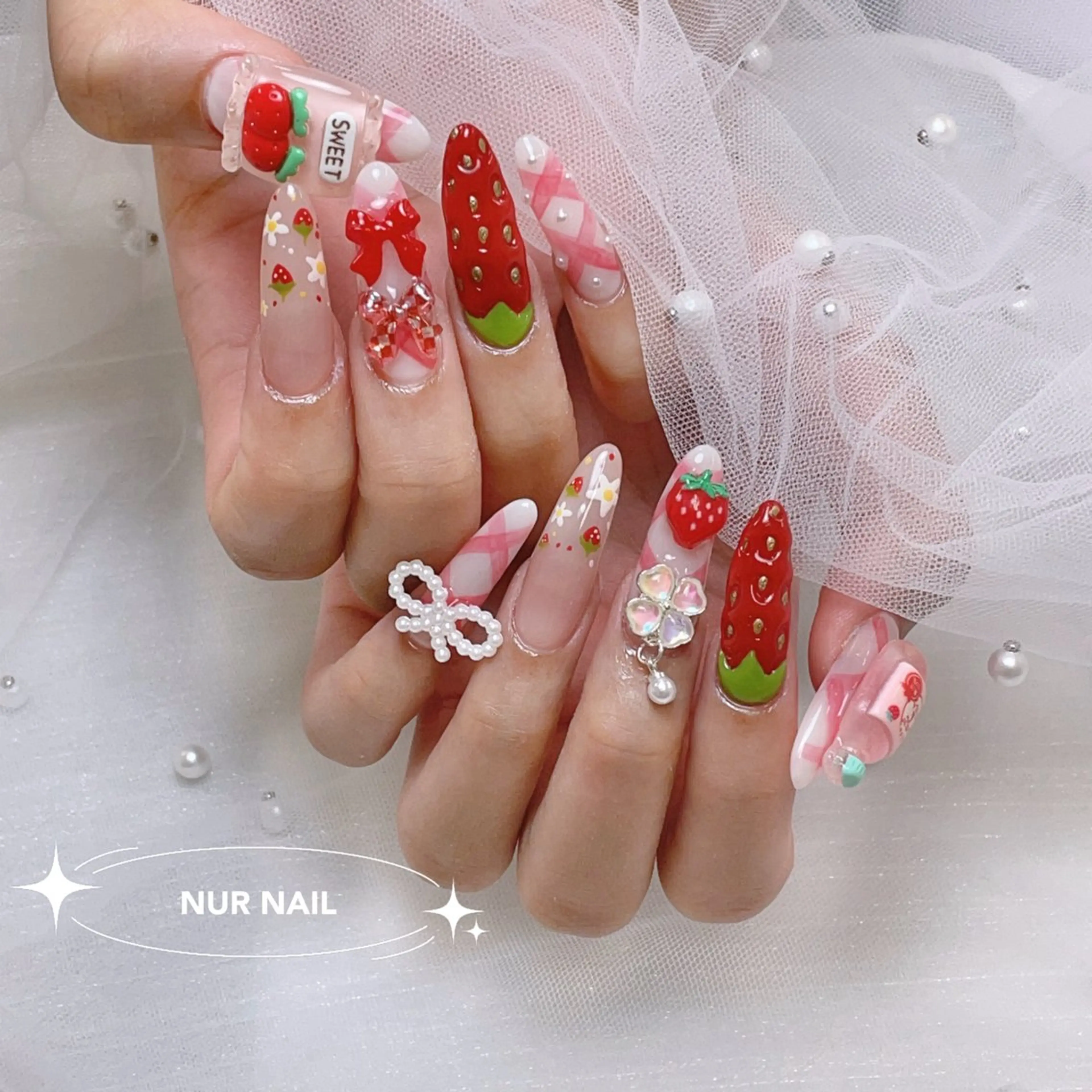 ネイル ハンドネイル ハンドケア 🫧NUR NAIL✨のネイルデザイン