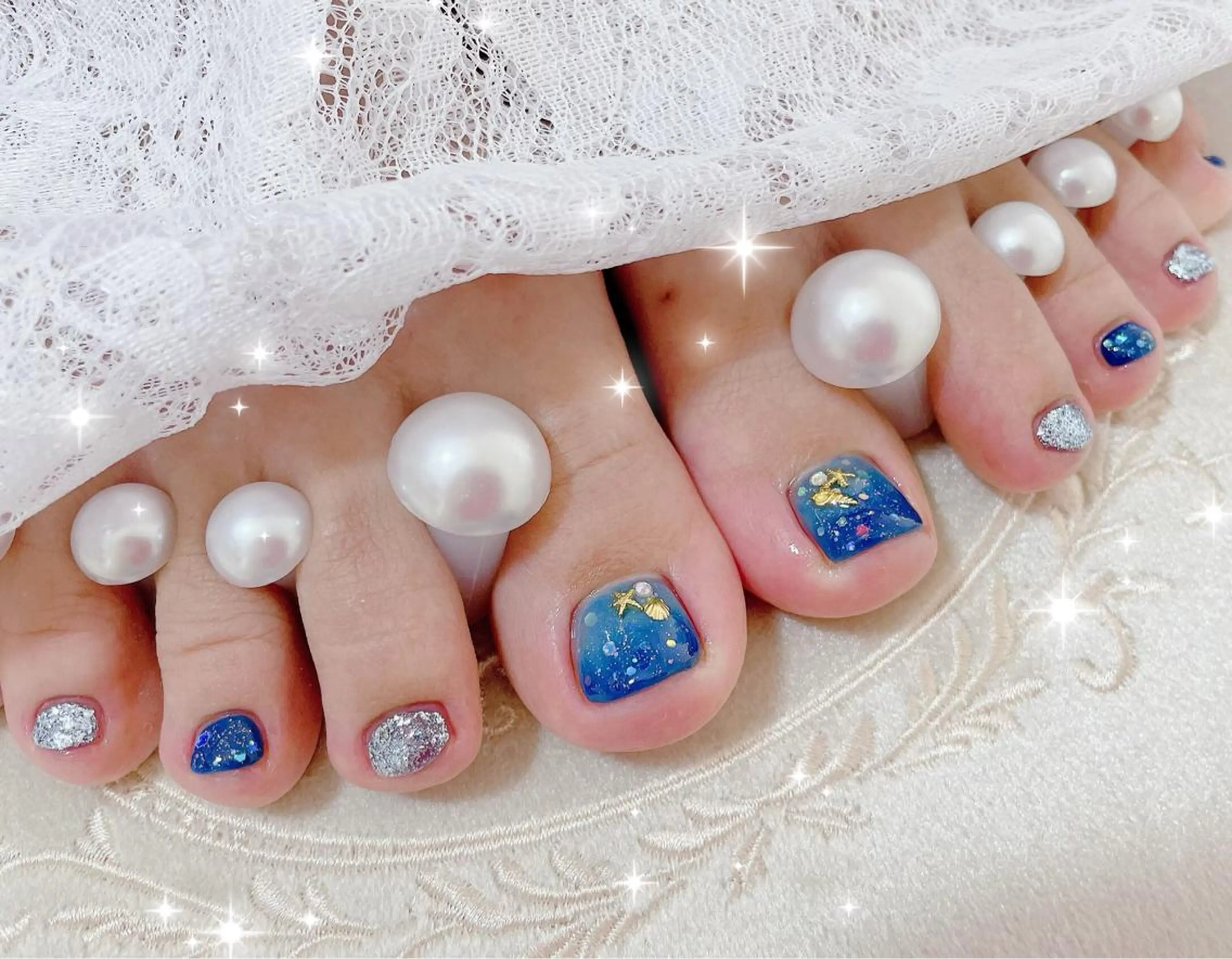 ネイル フットネイル キラキラネイル フットネイル FLARE NAIL フレアネイルのネイルデザイン