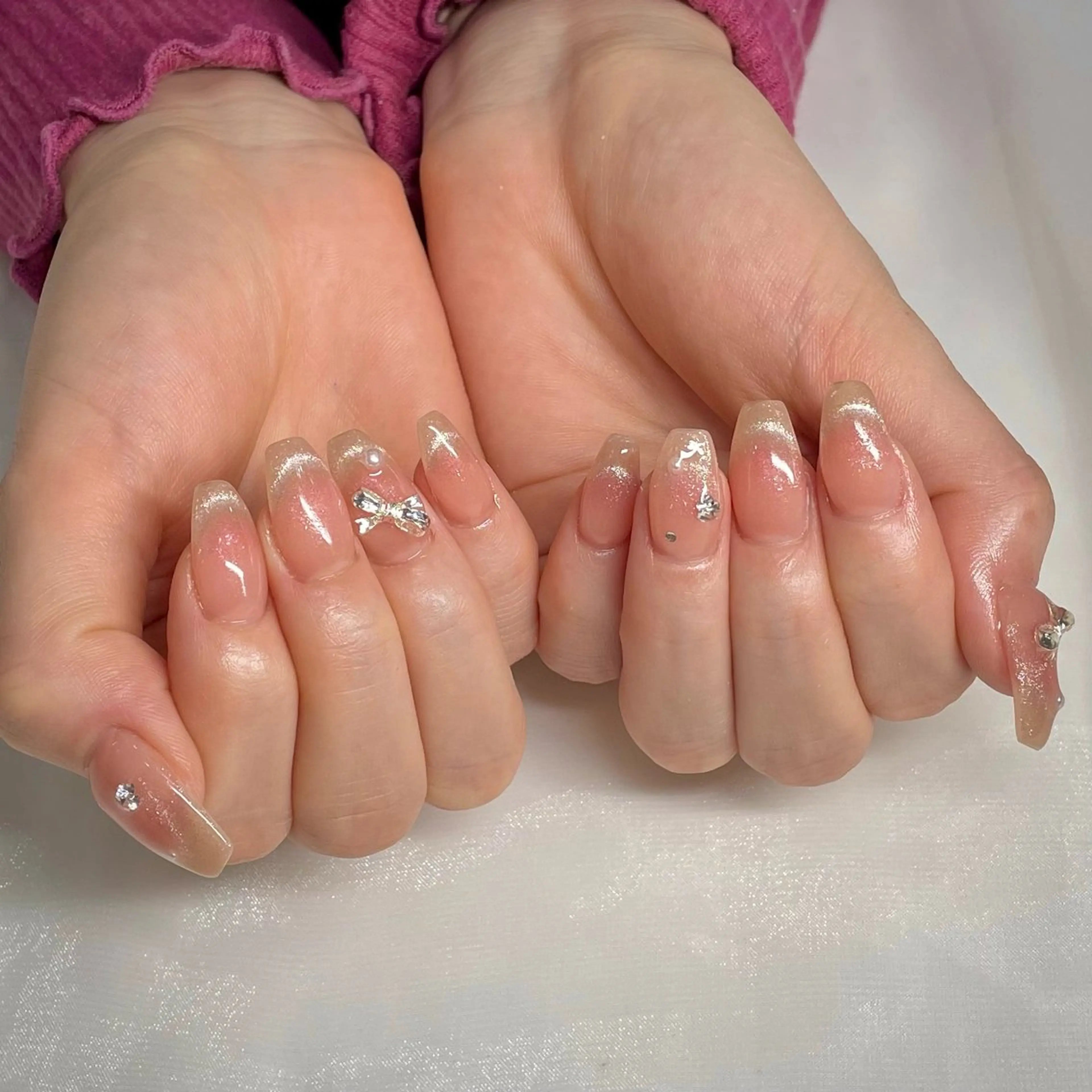 ネイル ハンドネイル CeCe Garden所属・CeCeGarden ✨️キラキラワンホンのネイルデザイン