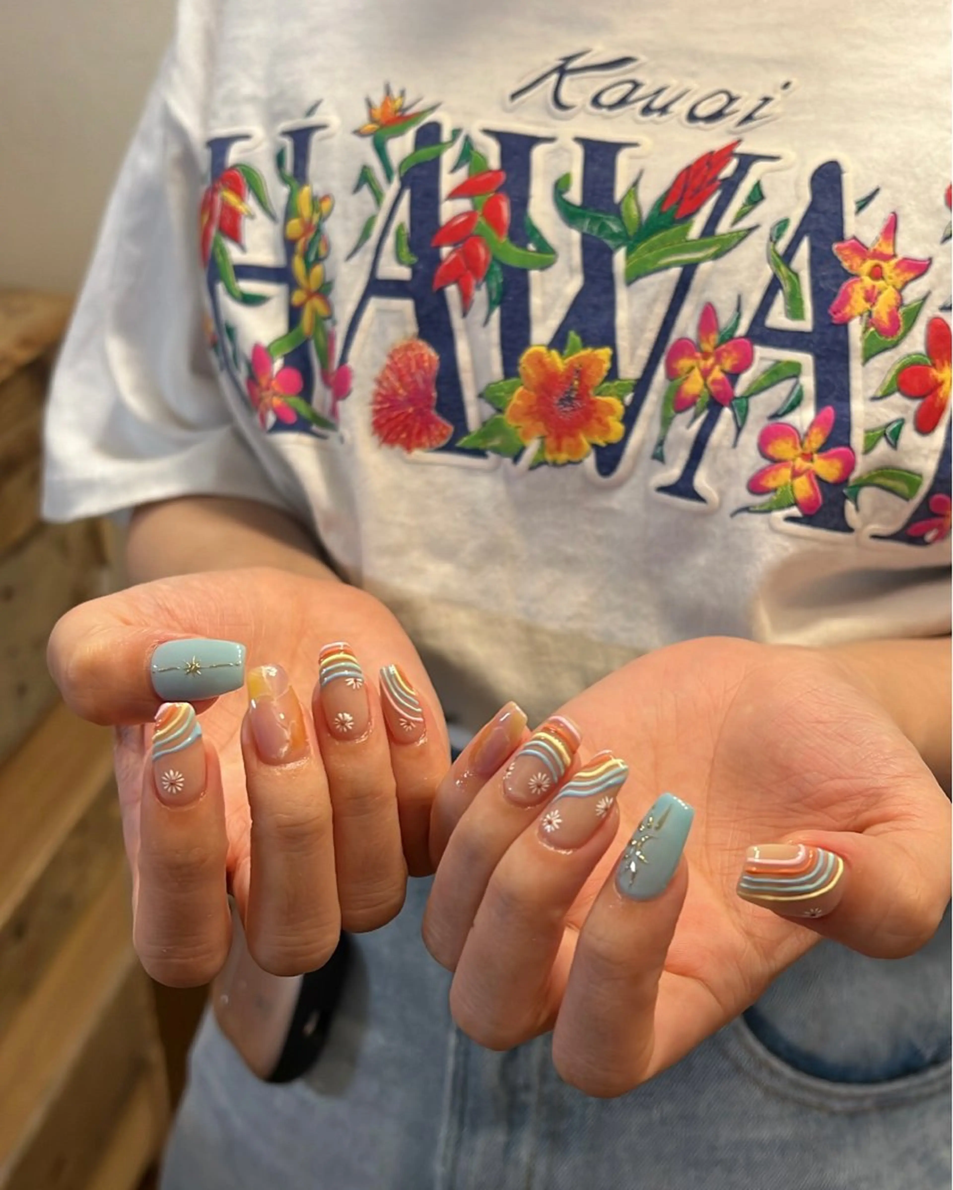 ネイル ハンドネイル フットネイル ハンドケア Nes.Nail所属・Miyagi Asamiのネイルデザイン