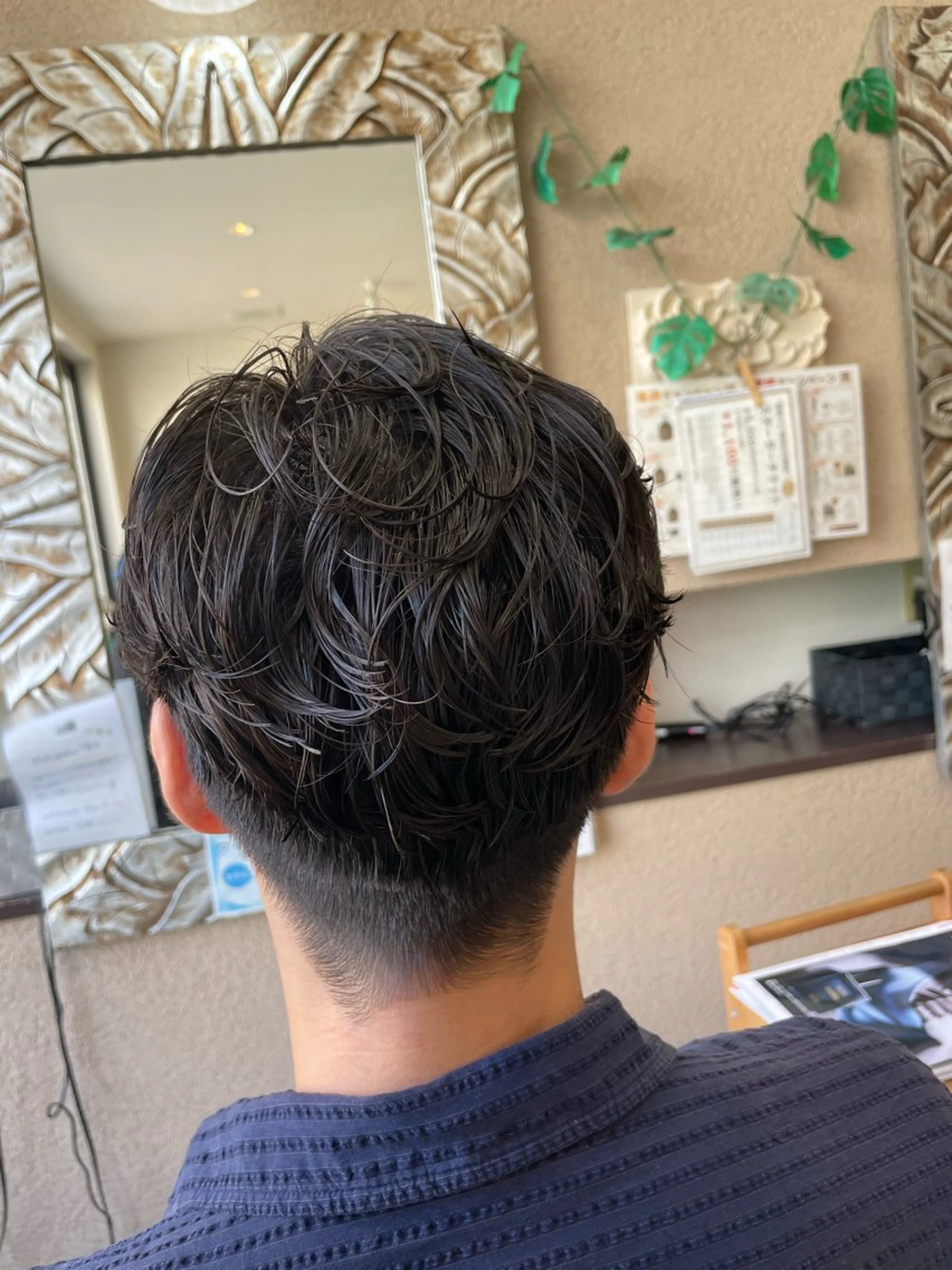 メンズ カット パーマ 勘場 万菜華のヘアスタイル