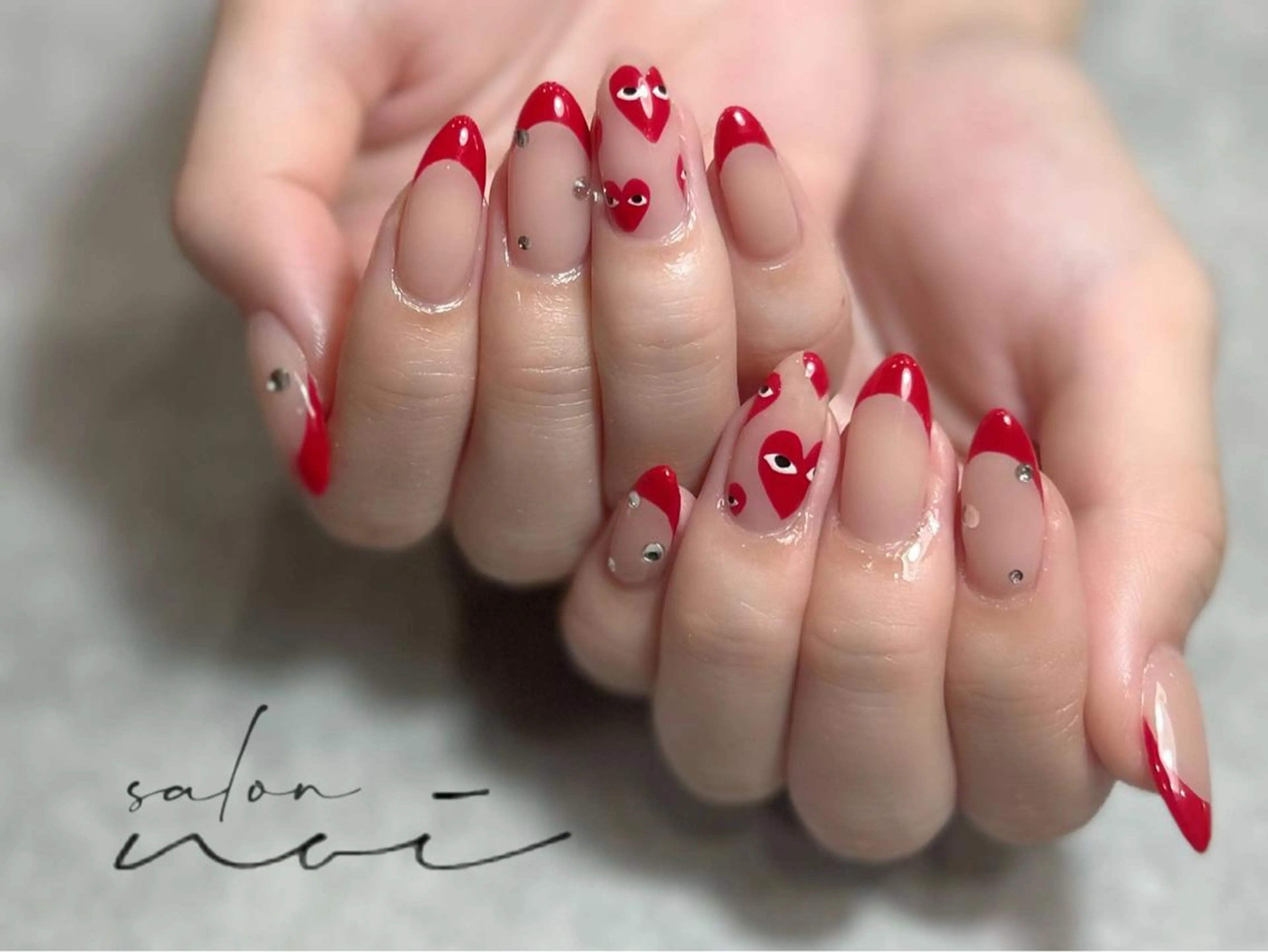 ネイル アートネイル フレンチネイル 赤色 ハンドネイル salon noi所属・salon noiのネイルデザイン