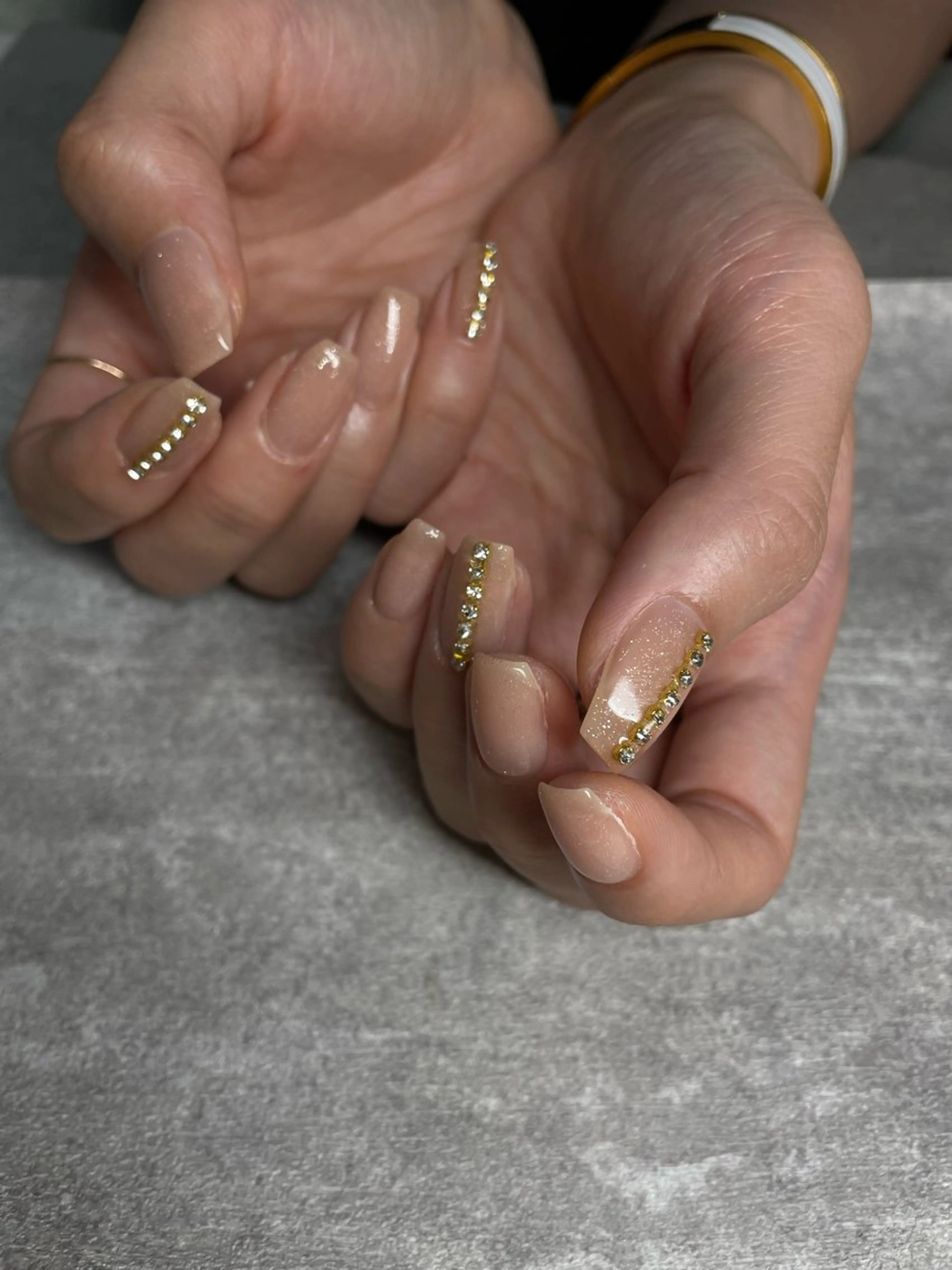 ネイル ハンドネイル with hues所属・with hues AYAのネイルデザイン