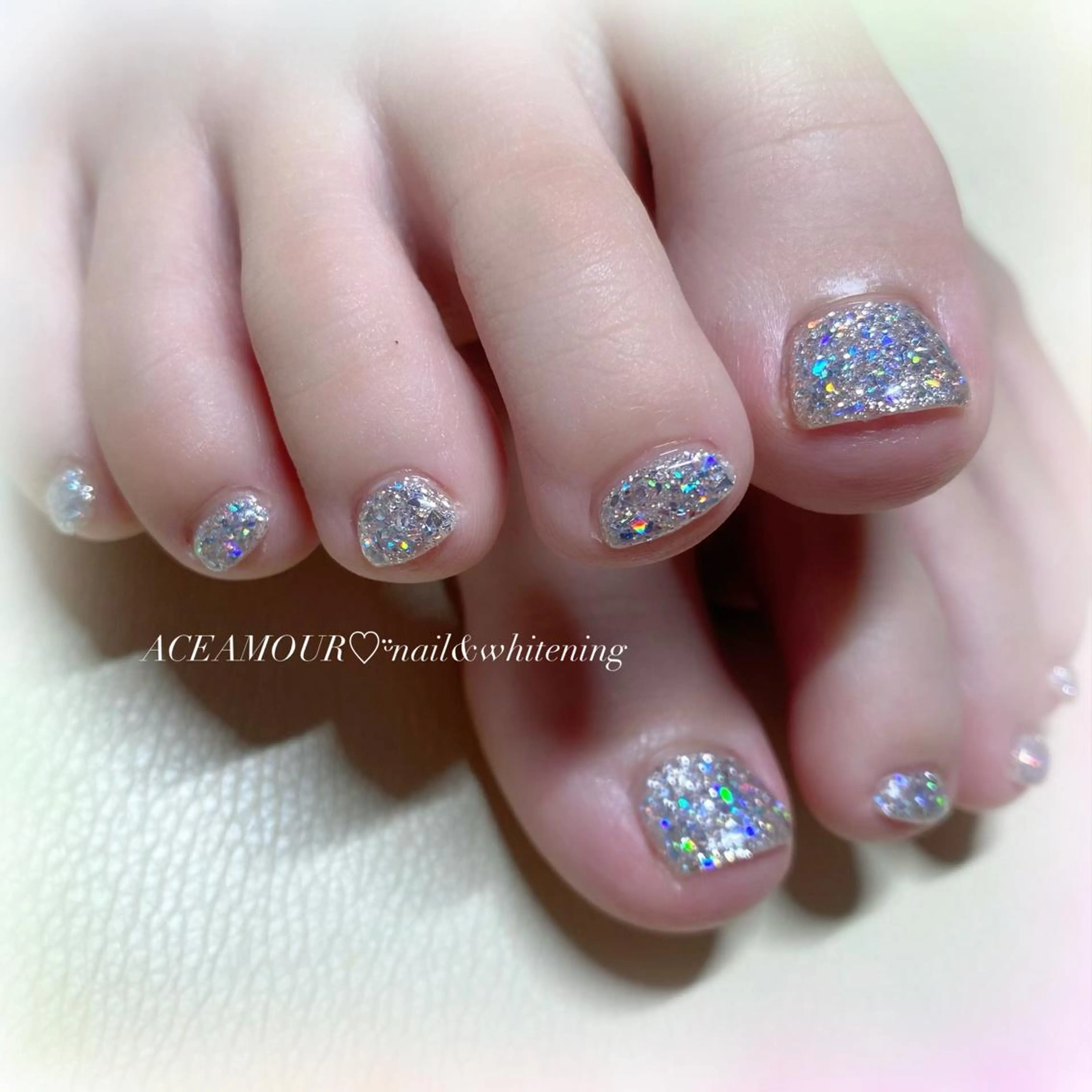 ネイル キラキラネイル ラメ(グリッター) ワンカラーネイル ネイル/耳つぼ /新ホワイトニングのネイルデザイン