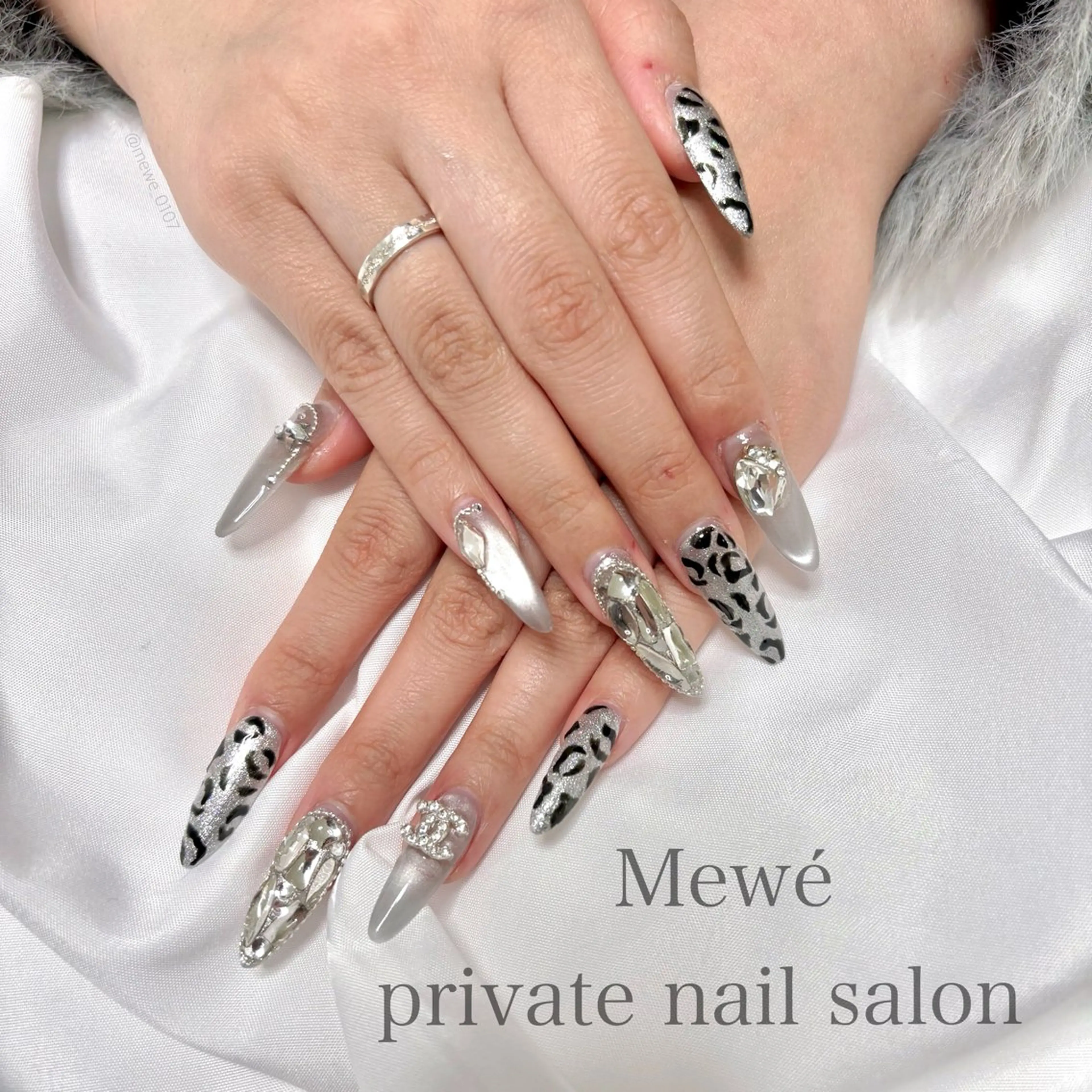 ハンド／チップ長さ出し＋持ち込みデザインの写真