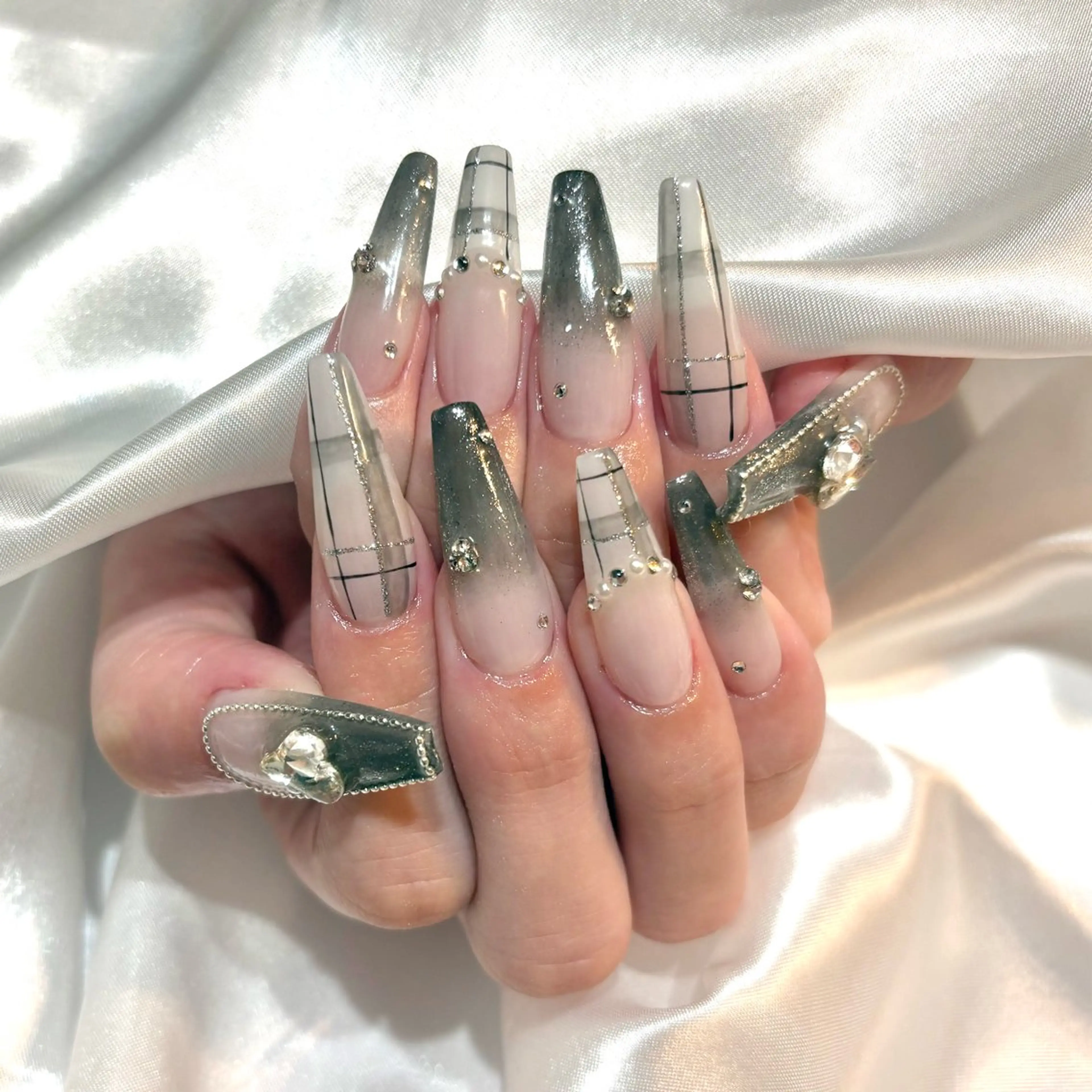 ネイル ハンドネイル WiA nailのネイルデザイン
