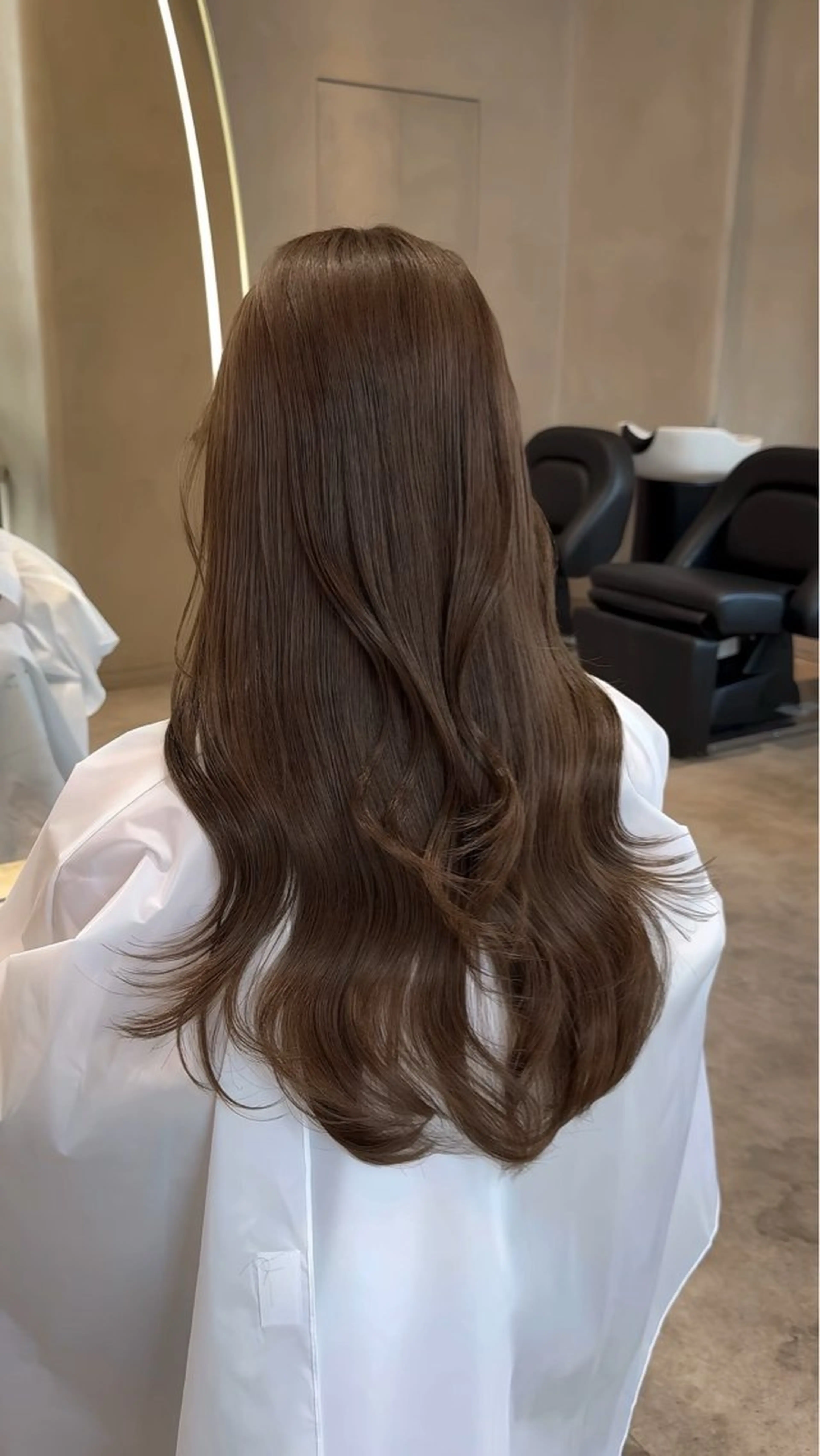 【レディース】🇰🇷レイヤーカット💇♀️+髪質改善カラー🪞+髪質改善トリートメント🫧の写真