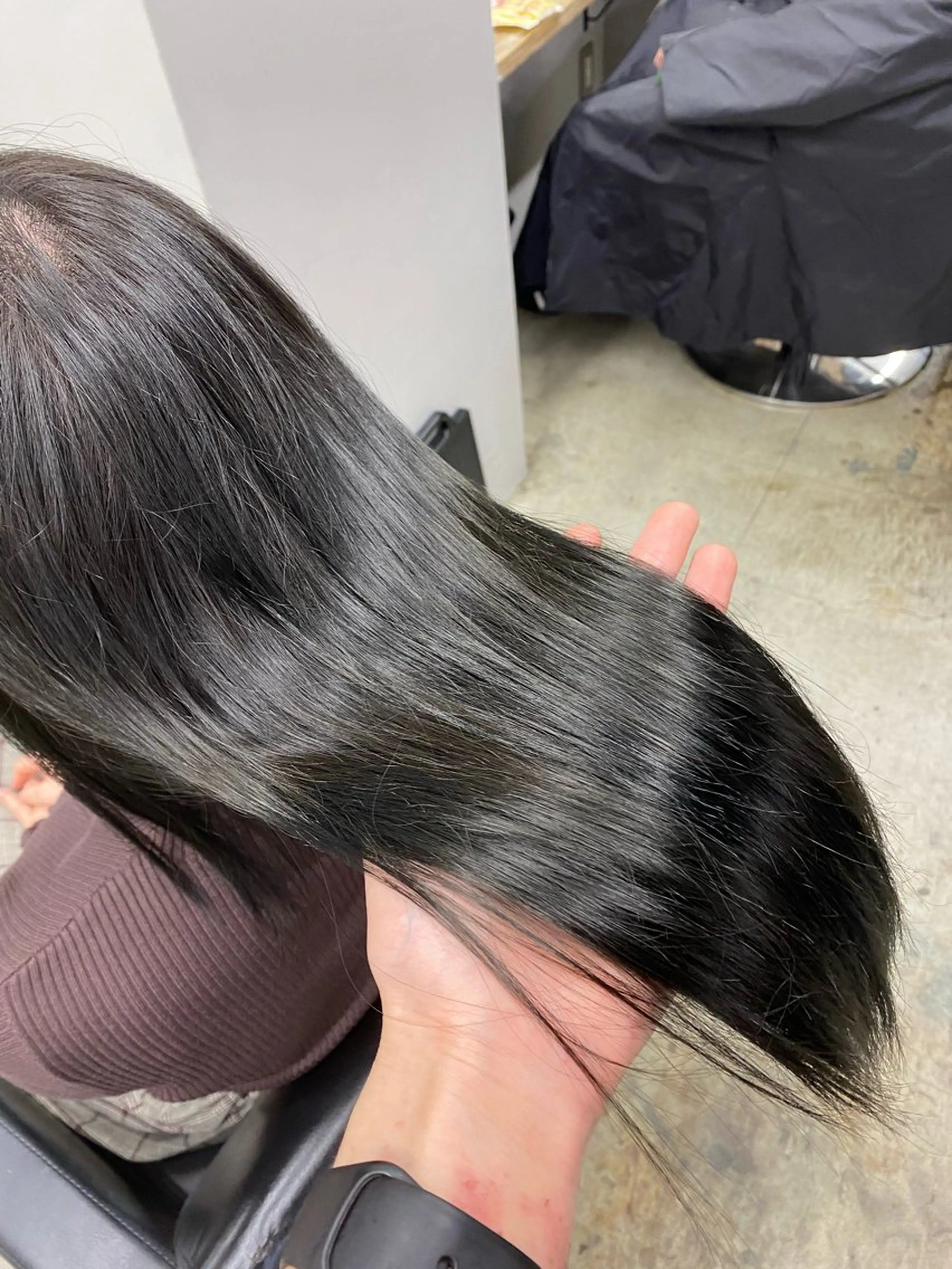 セミロング カラー 透明感カラー 縮毛矯正 ヘアカラー メンズカット/パーマ 艶カラーTAIGA︎のヘアスタイル