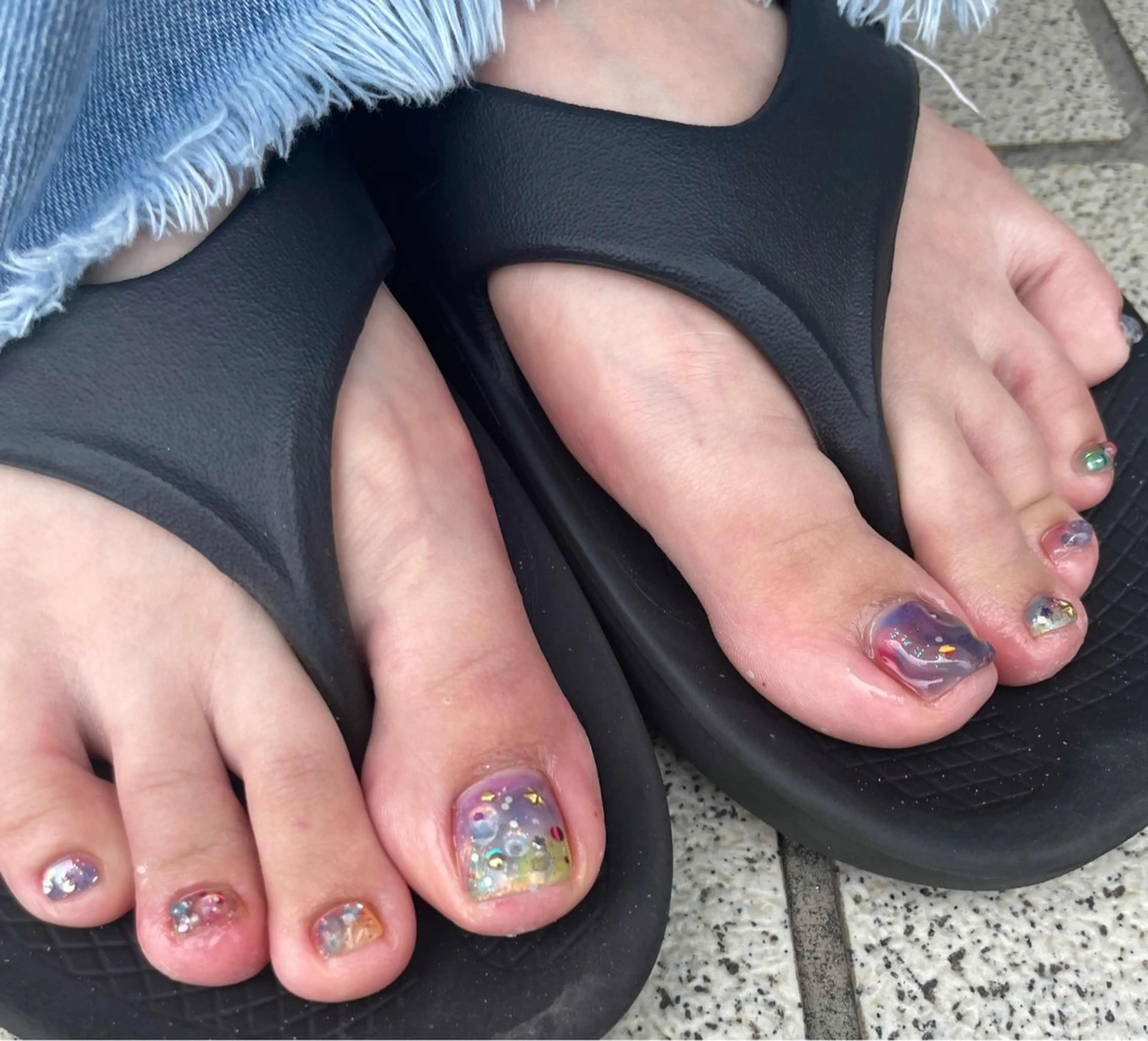 フットネイル　デザインフリー🩵　ケア込み🩶　　　　　　　　　　　　　　　　　　オフ無🧡の写真