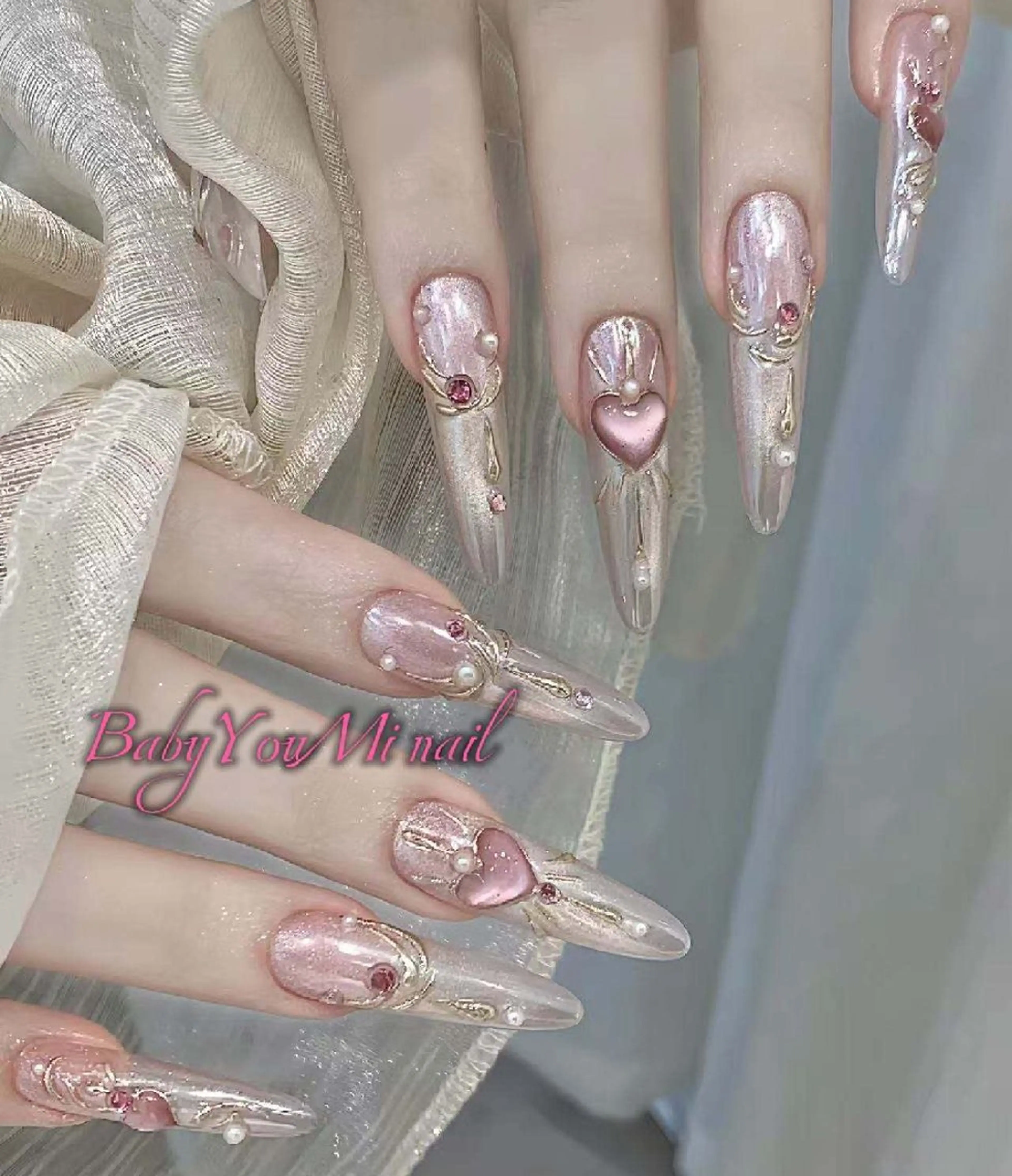 ネイル オーロラネイル フラワーネイル フットネイル フレンチネイル ジェルネイル ハンドネイル Oomiya 服部のネイルデザイン