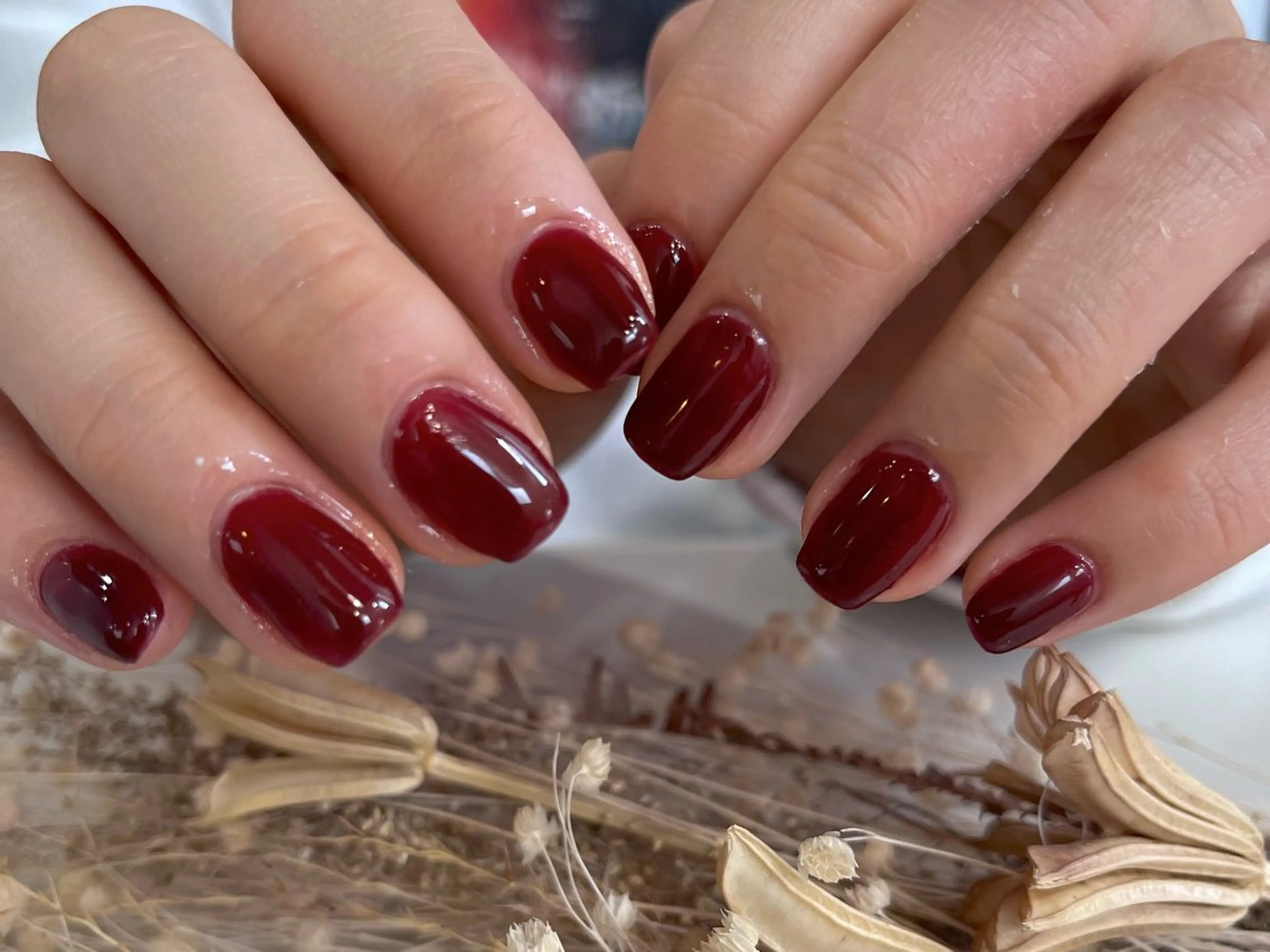 ネイル ボルドー オフィスネイル Queen nail所属・QUEENＮA IＬ JR寺田町1分のネイルデザイン