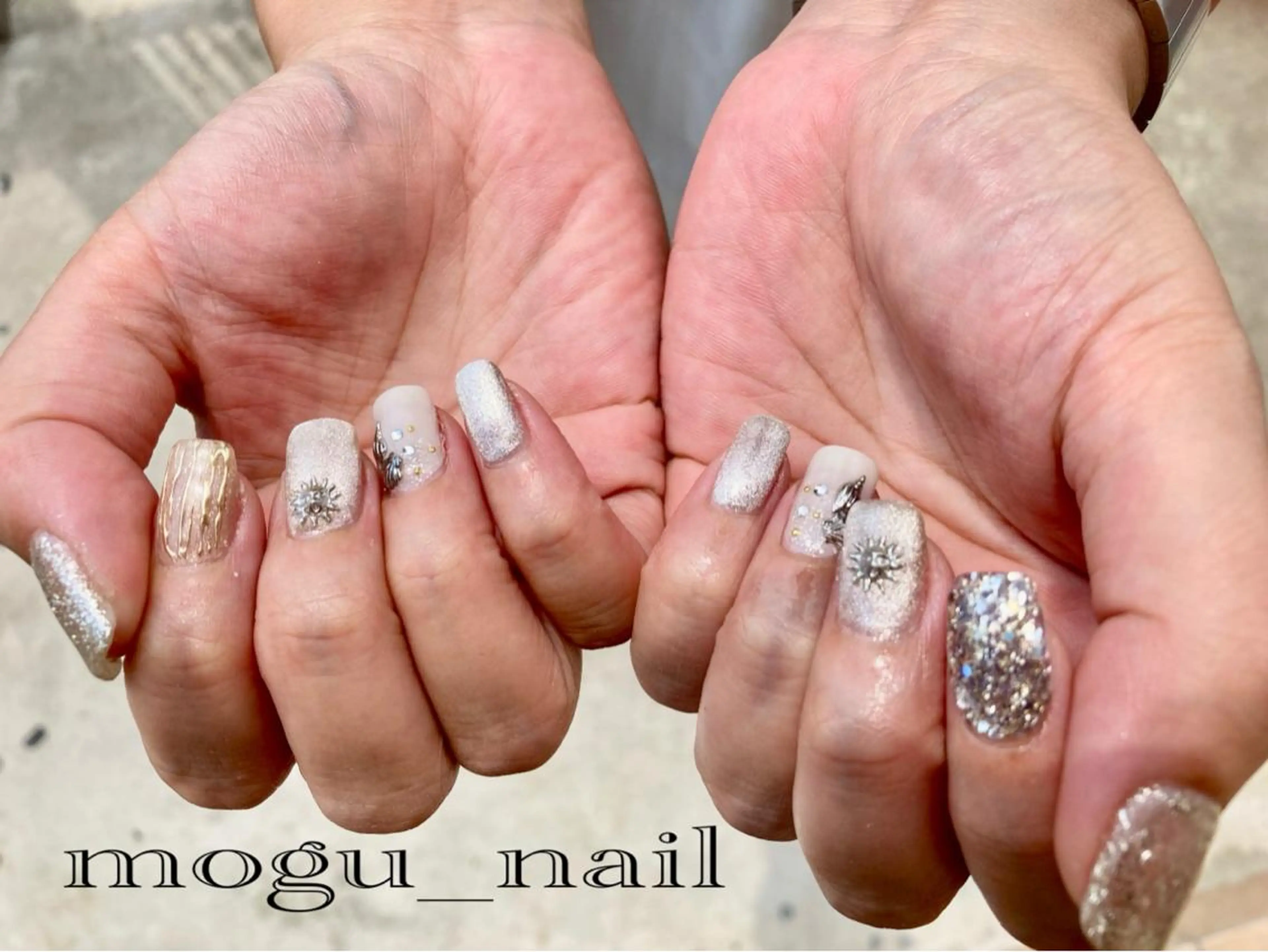 ネイル Mogu_ nailのネイルデザイン