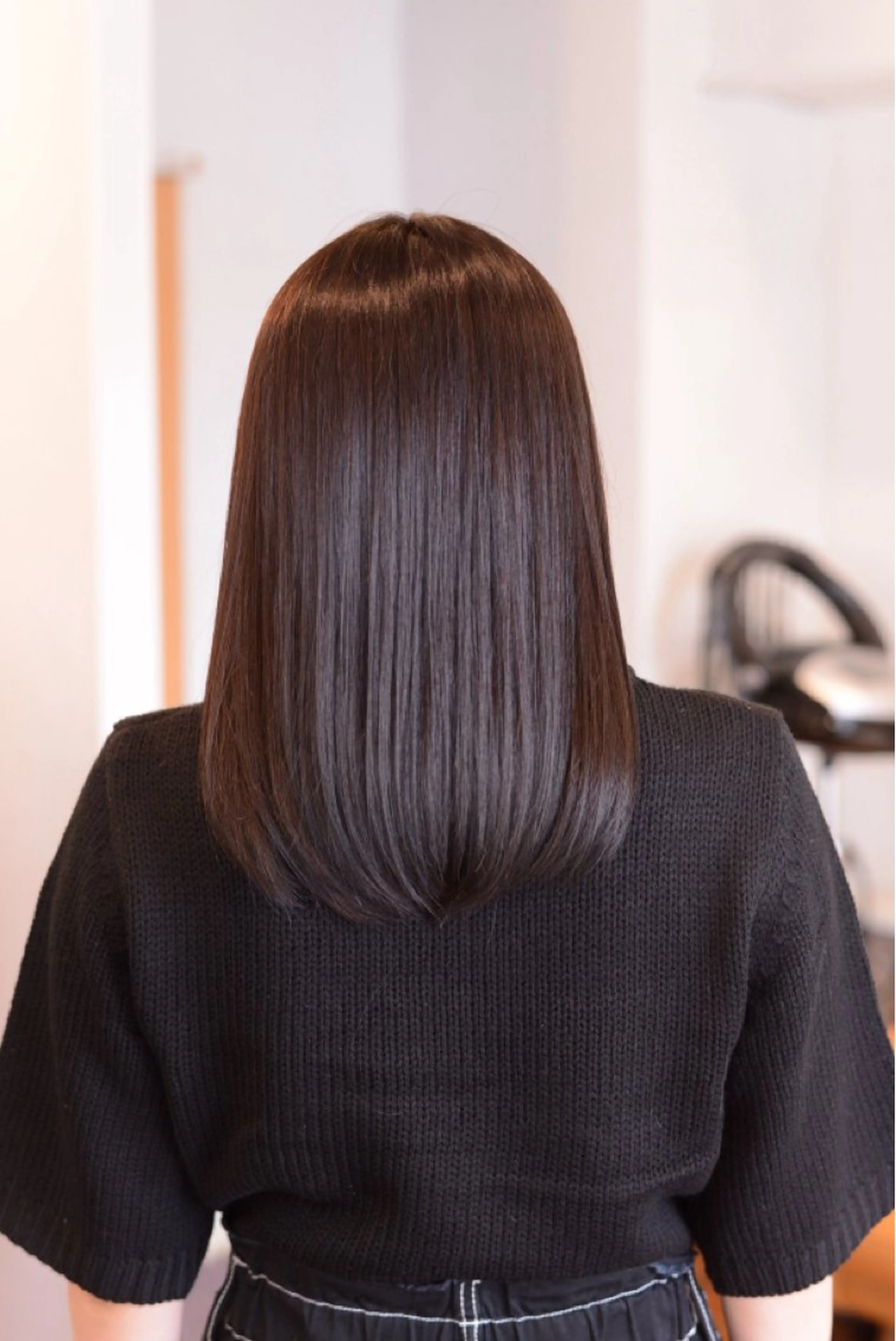 ミディアム Noie所属・岡村 真衣のヘアスタイル