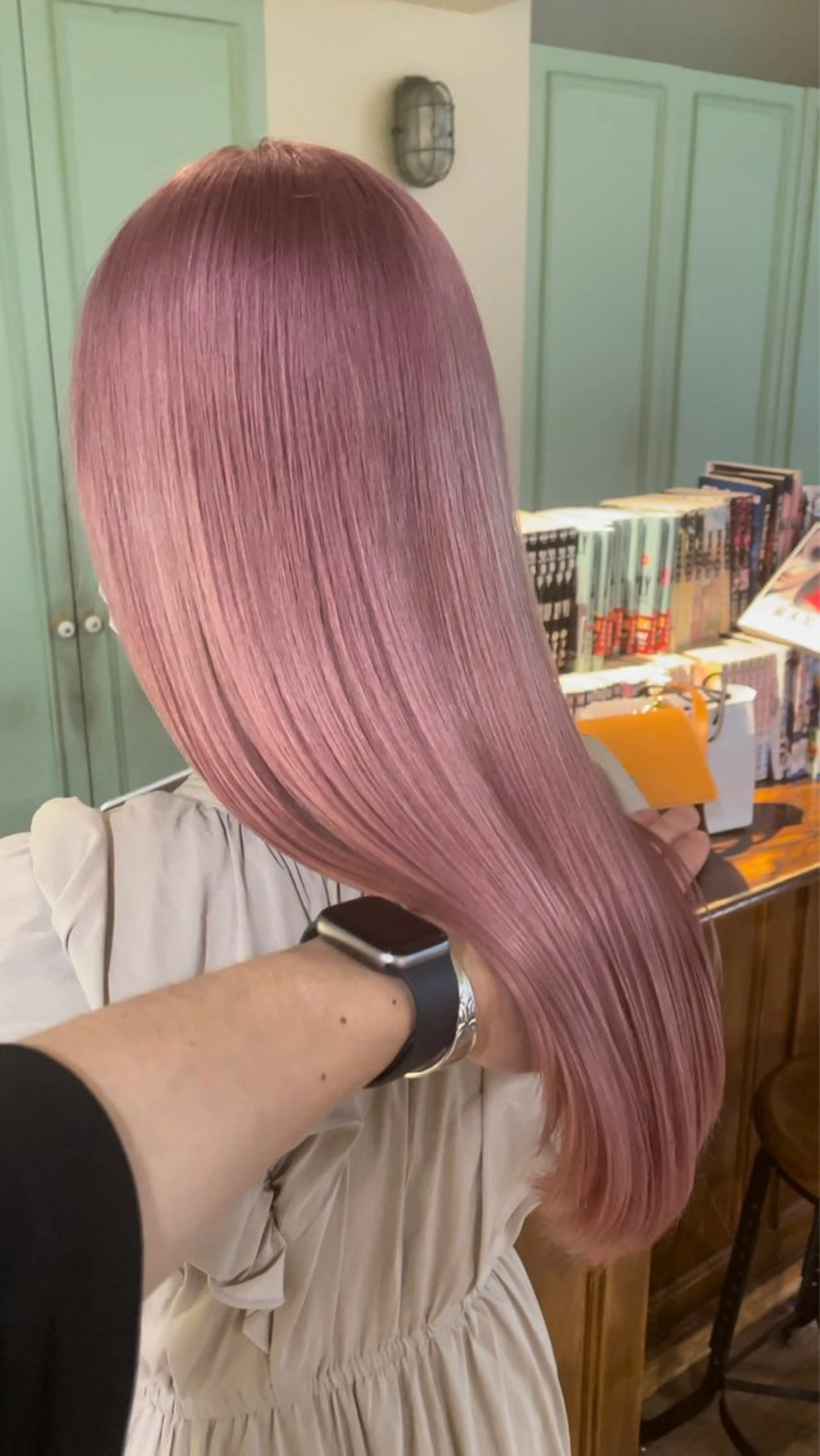 ミディアム カラー ミディアムパーマ ブリーチ 透明感カラー ダブルカラー グレージュ ヘアカラー トリートメント AUSTIN所属・🌿丁寧なカウンセリ ング/Naoki🌿のヘアスタイル