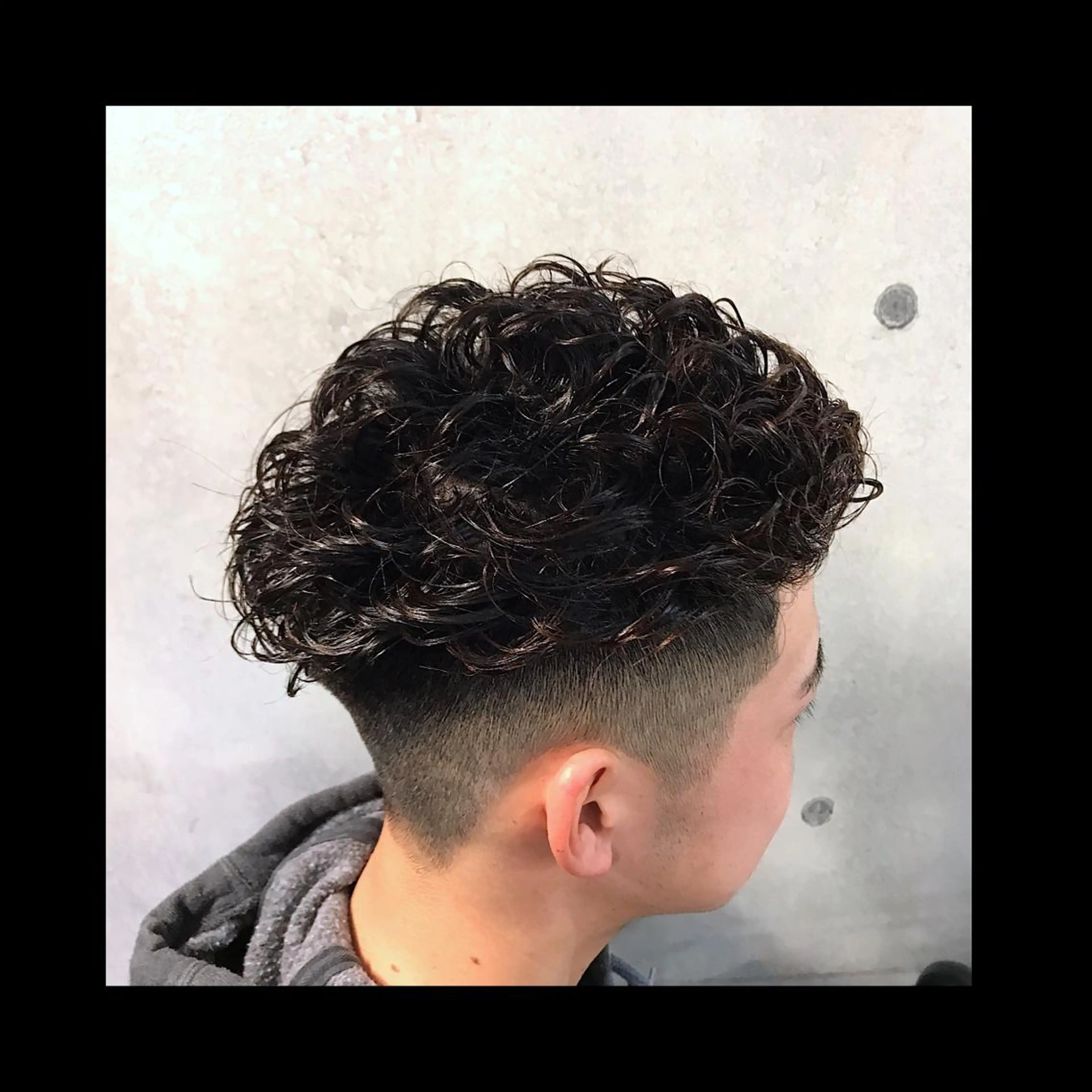 ショート パーマ カット パーマ 及川シゲル 髪質改善講師のヘアスタイル