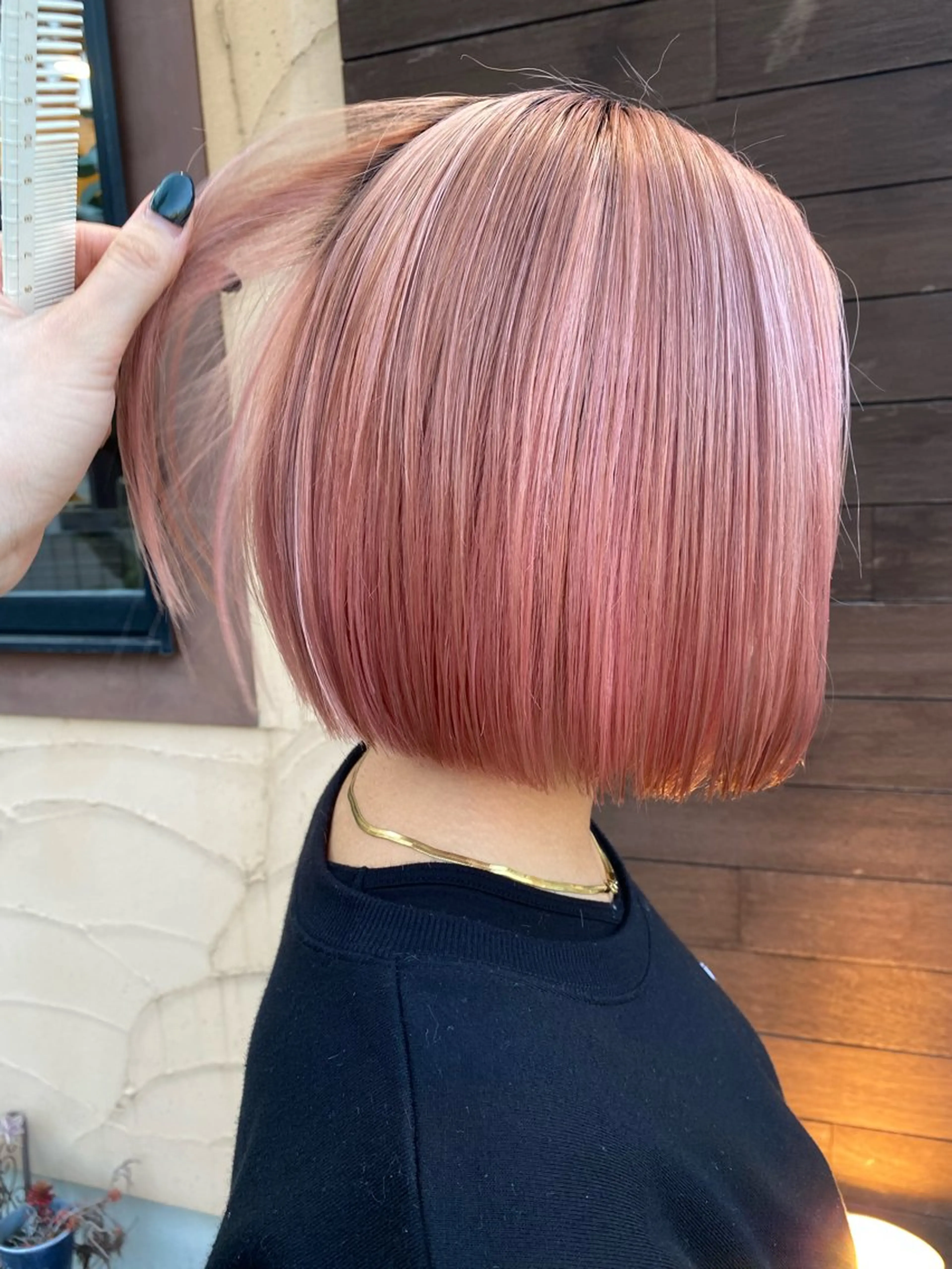 ミディアム 梅津 桜子のヘアスタイル