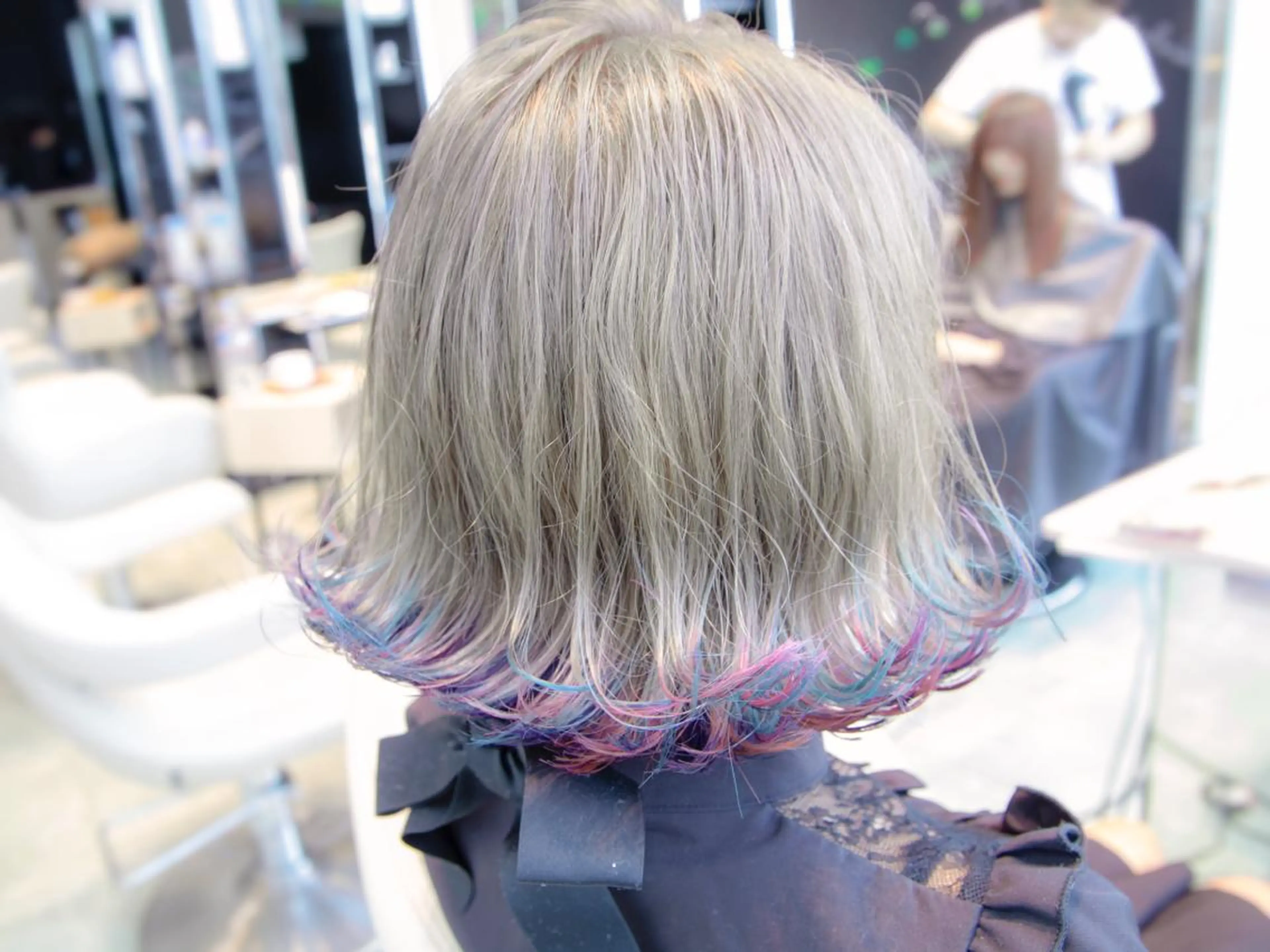 ショート カラー Re:ta Hair 飯田淳平のヘアスタイル