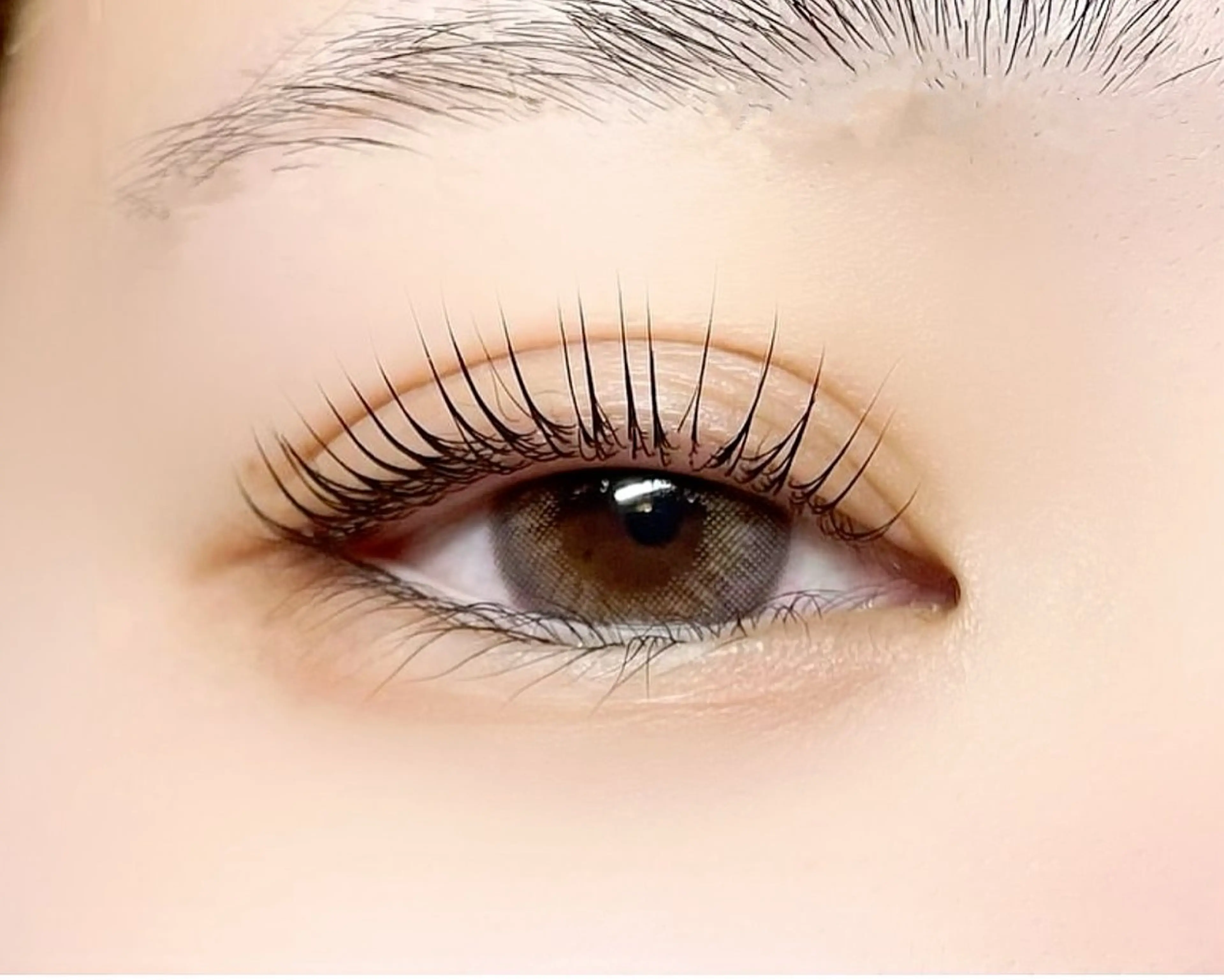 マツエク・マツパ パリジェンヌラッシュリフト マツパ FLOWATER EYELASH 板橋店所属・Momoka FLOWATER板橋のマツエク・マツパデザイン