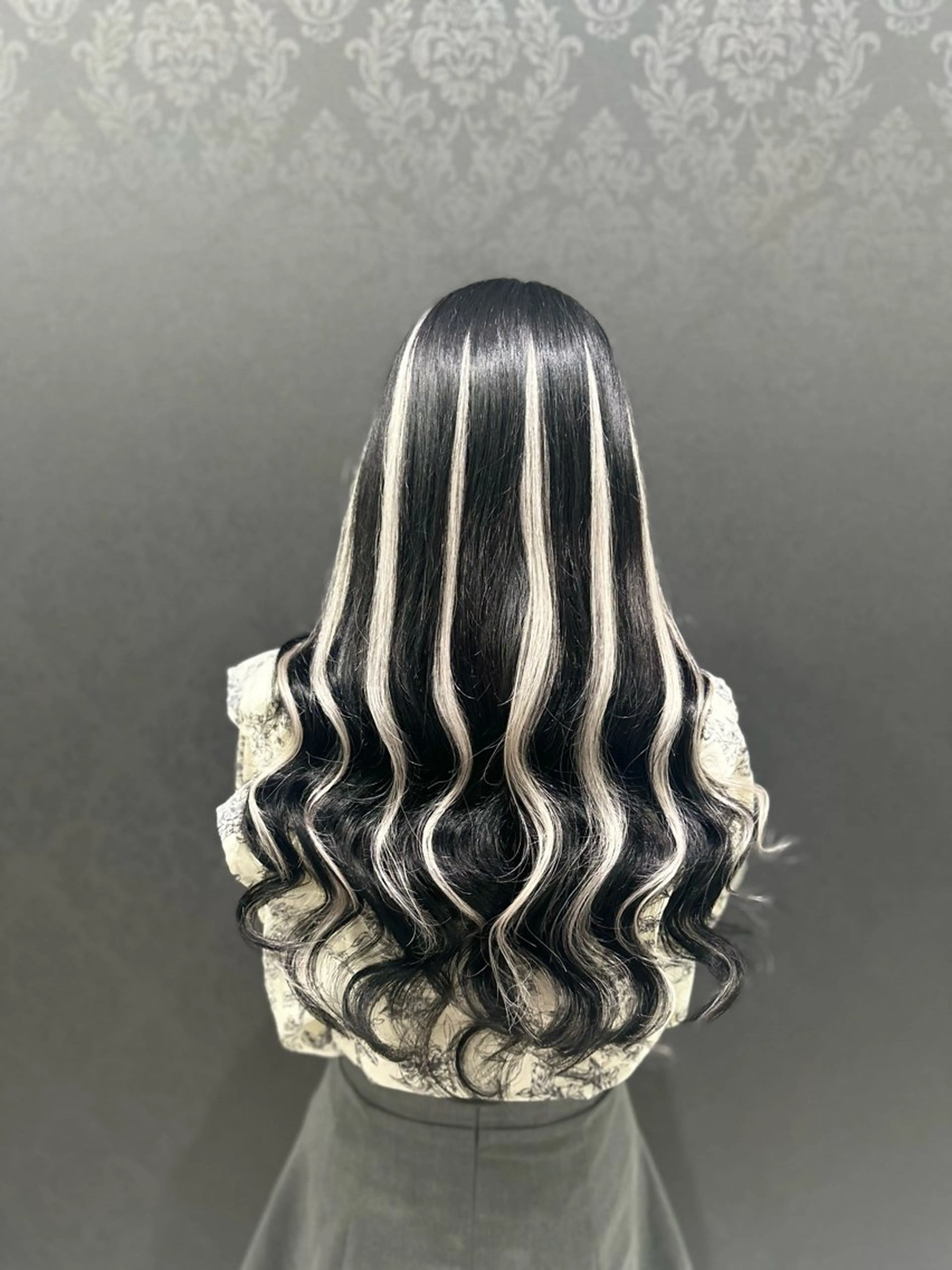 ロング ハイライト エクステ シールエクステAOI 🫧🩵NEOBOXのヘアスタイル