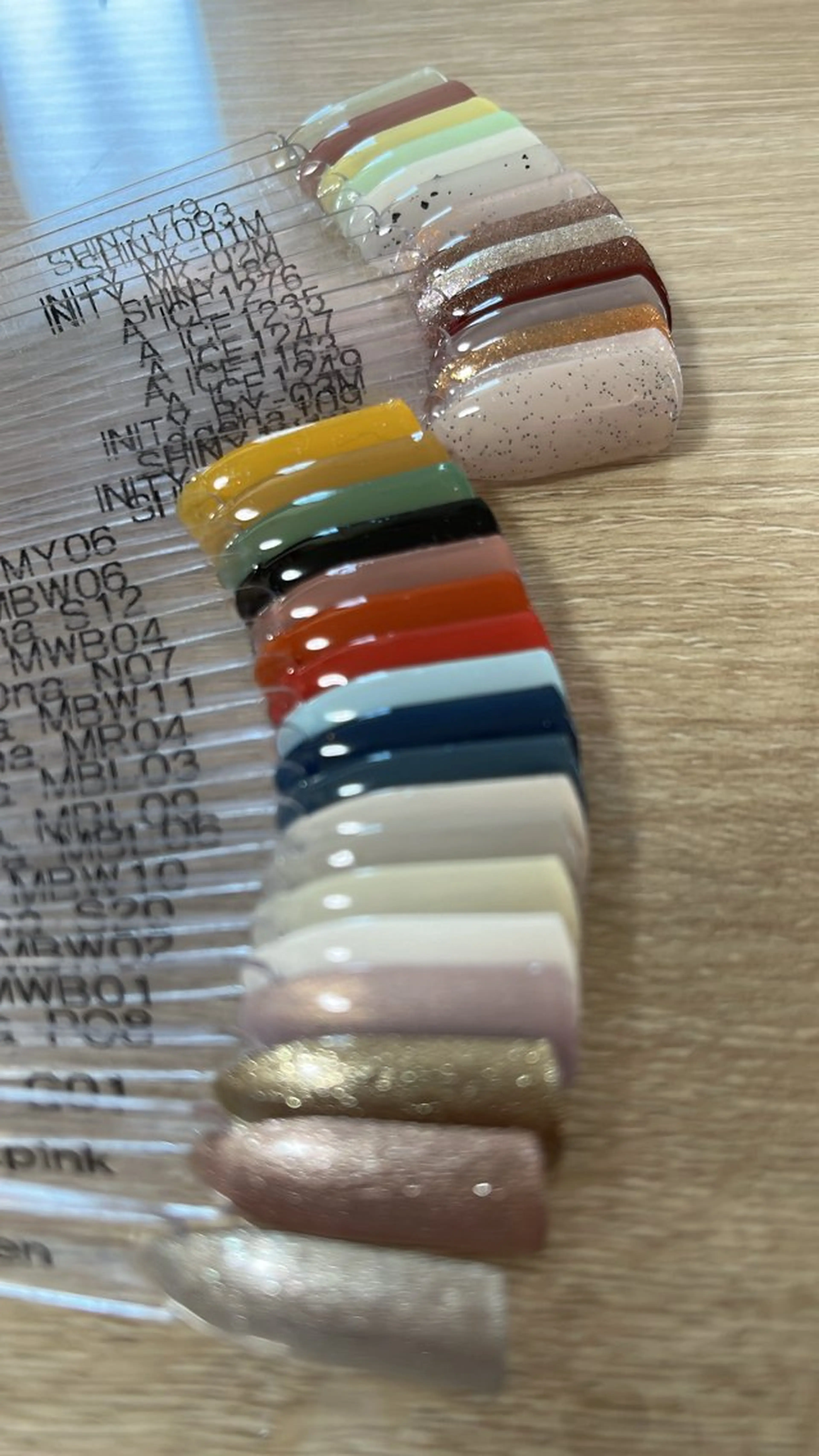 ネイル 翁長 結唯のマツエク・マツパデザイン