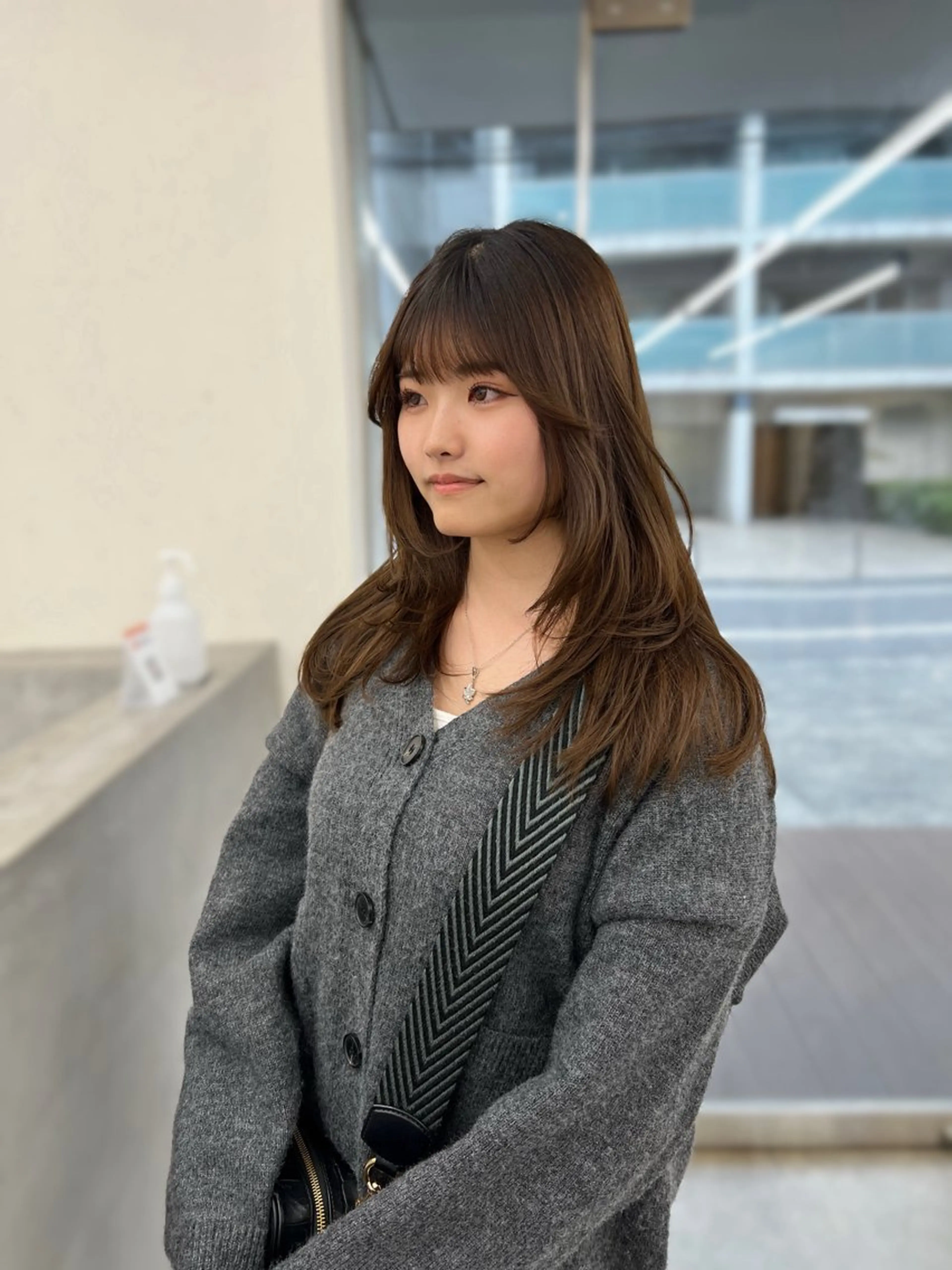 ミディアム カラー レイヤーカット カット ヘアカラー トリートメント ヘッドスパ ヘアセット 柔らかブラウン/顔周 りレイヤー♡ユウシのヘアスタイル