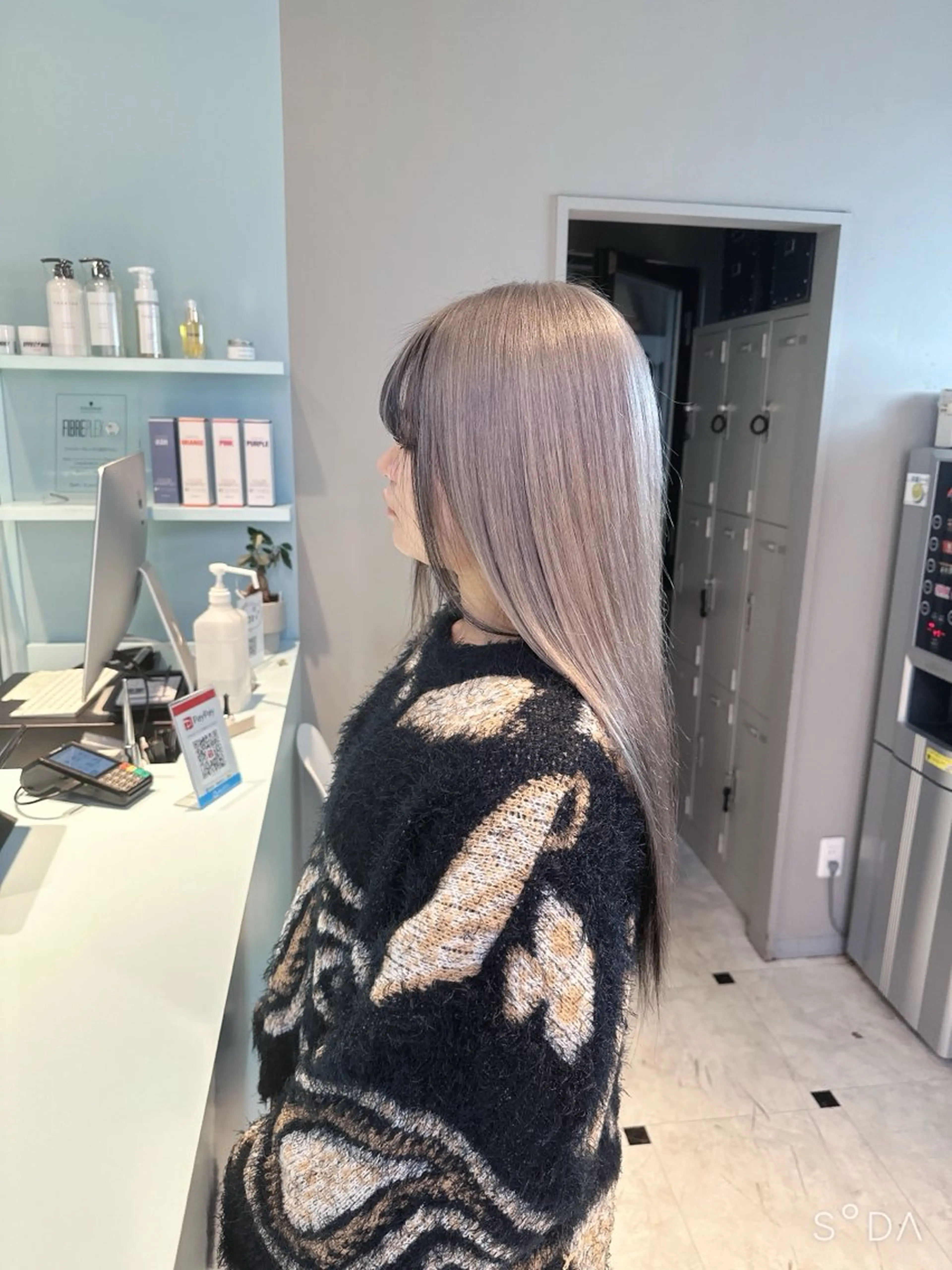 ロング カラー 🪄池袋ハイトーン 🪄ブリーチカラーのヘアスタイル