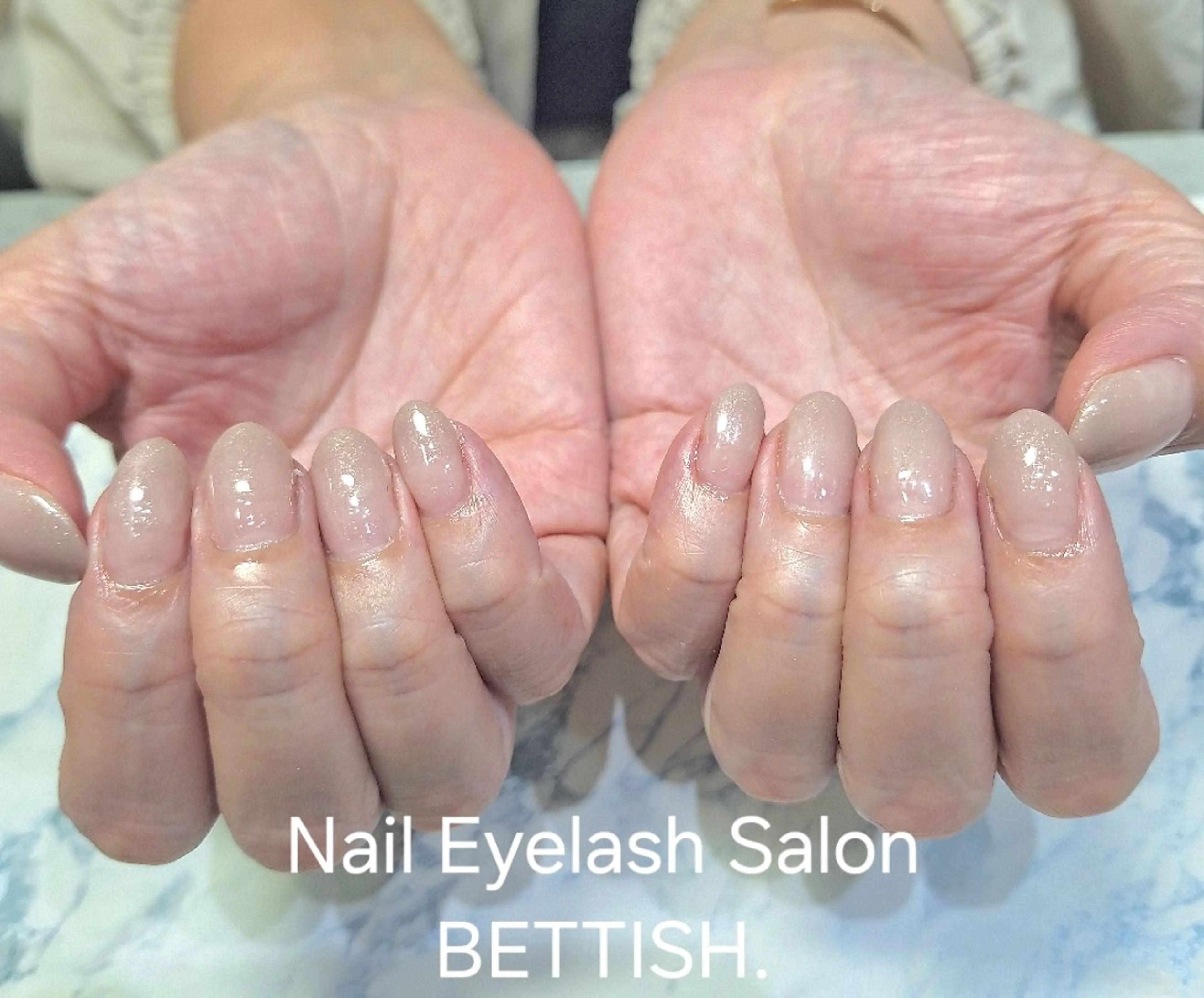 ネイル グラデーション BETTISH　 　AIRIのネイルデザイン