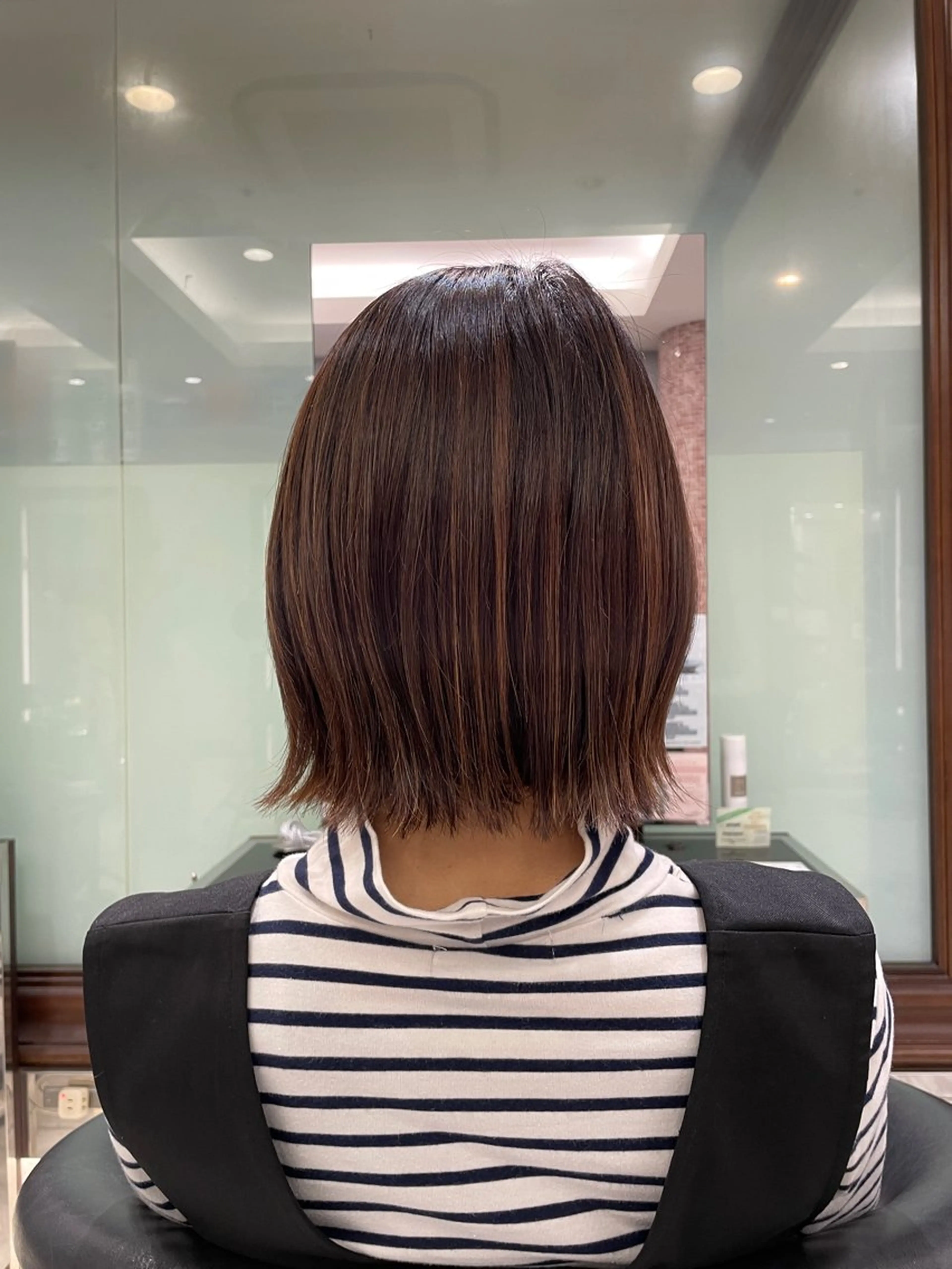 ショート ボブ 外ハネヘア 縮毛矯正/レイヤー /ひかるのヘアスタイル