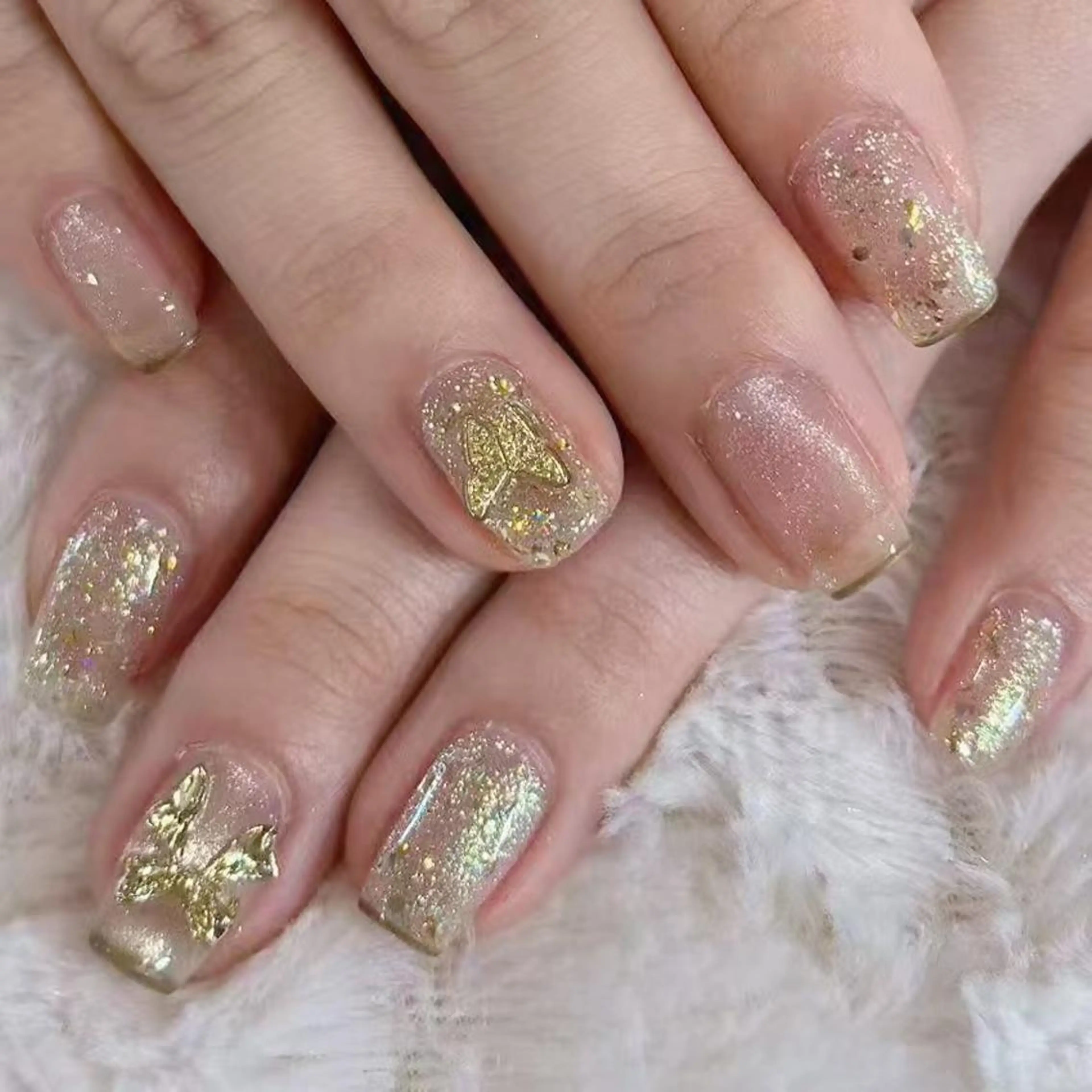 ネイル アートネイル オーロラネイル フラッシュネイル ガーリー キラキラネイル ハンドネイル Diamond NAIL💝のネイルデザイン