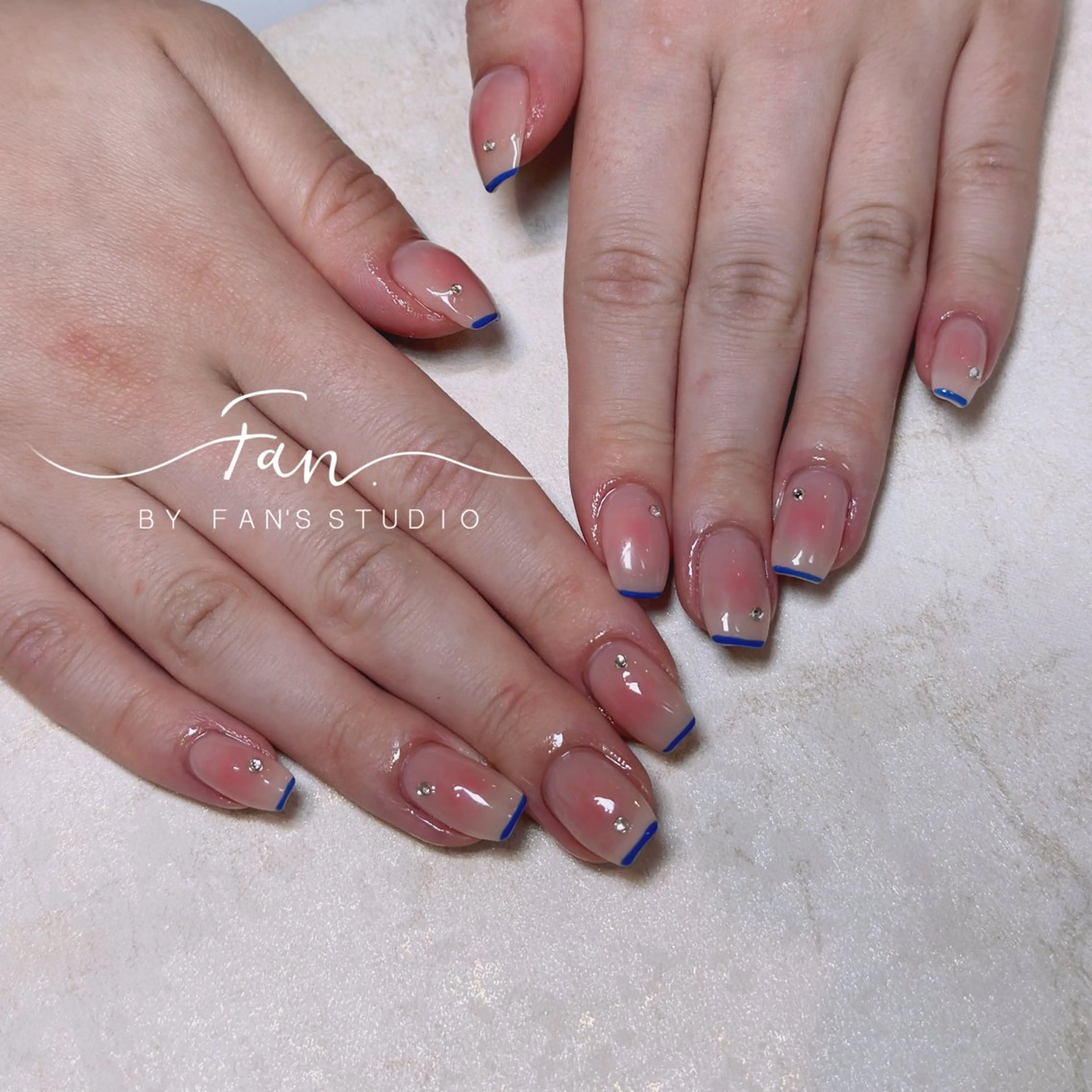 ネイル フレンチネイル ハンドネイル 🌻FAN'S STUDIO池袋🌻のネイルデザイン
