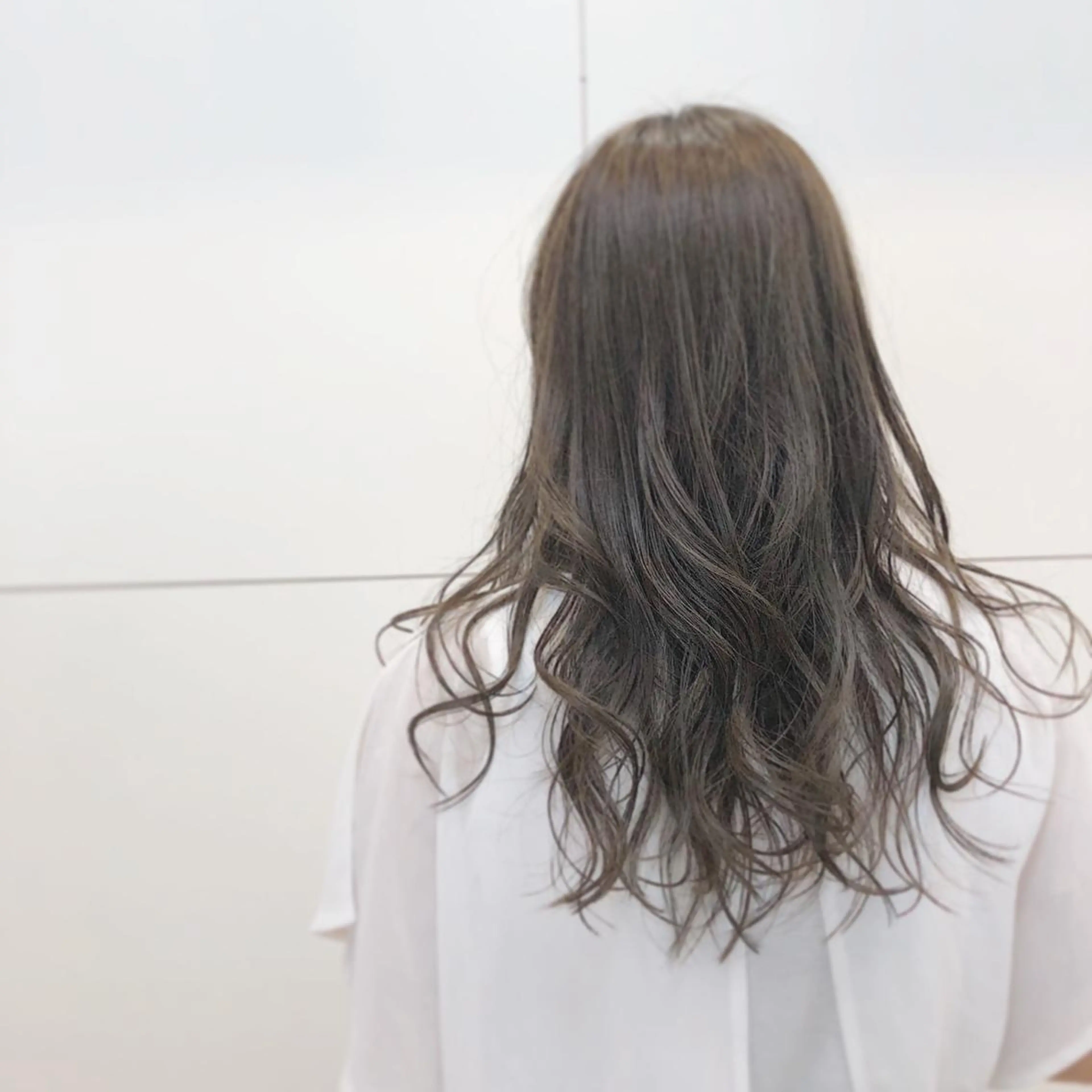 セミロング レイヤー×縮毛矯正 深見 拓のヘアスタイル