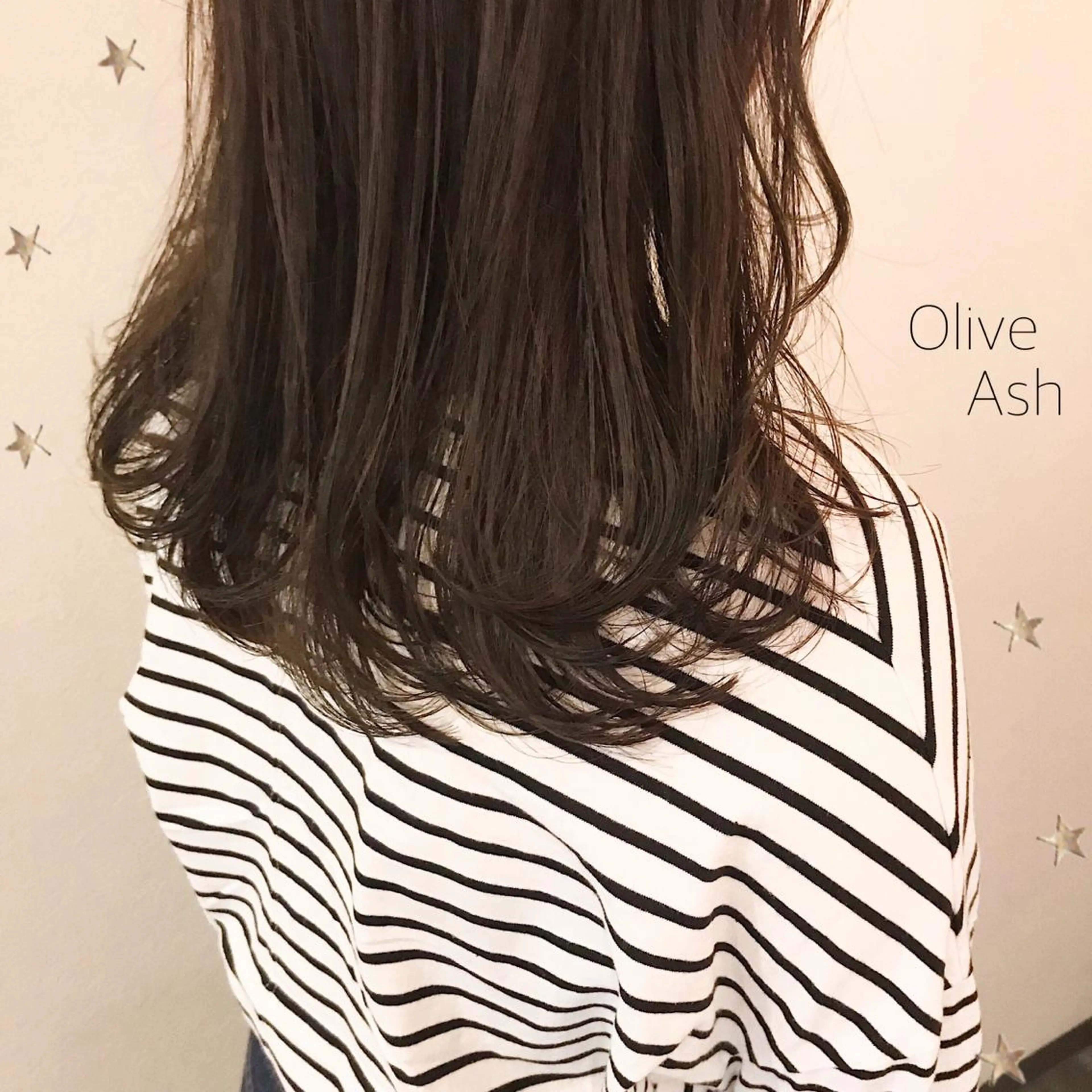 セミロング カラー salon AKIRA所属・市川 千夏のヘアスタイル