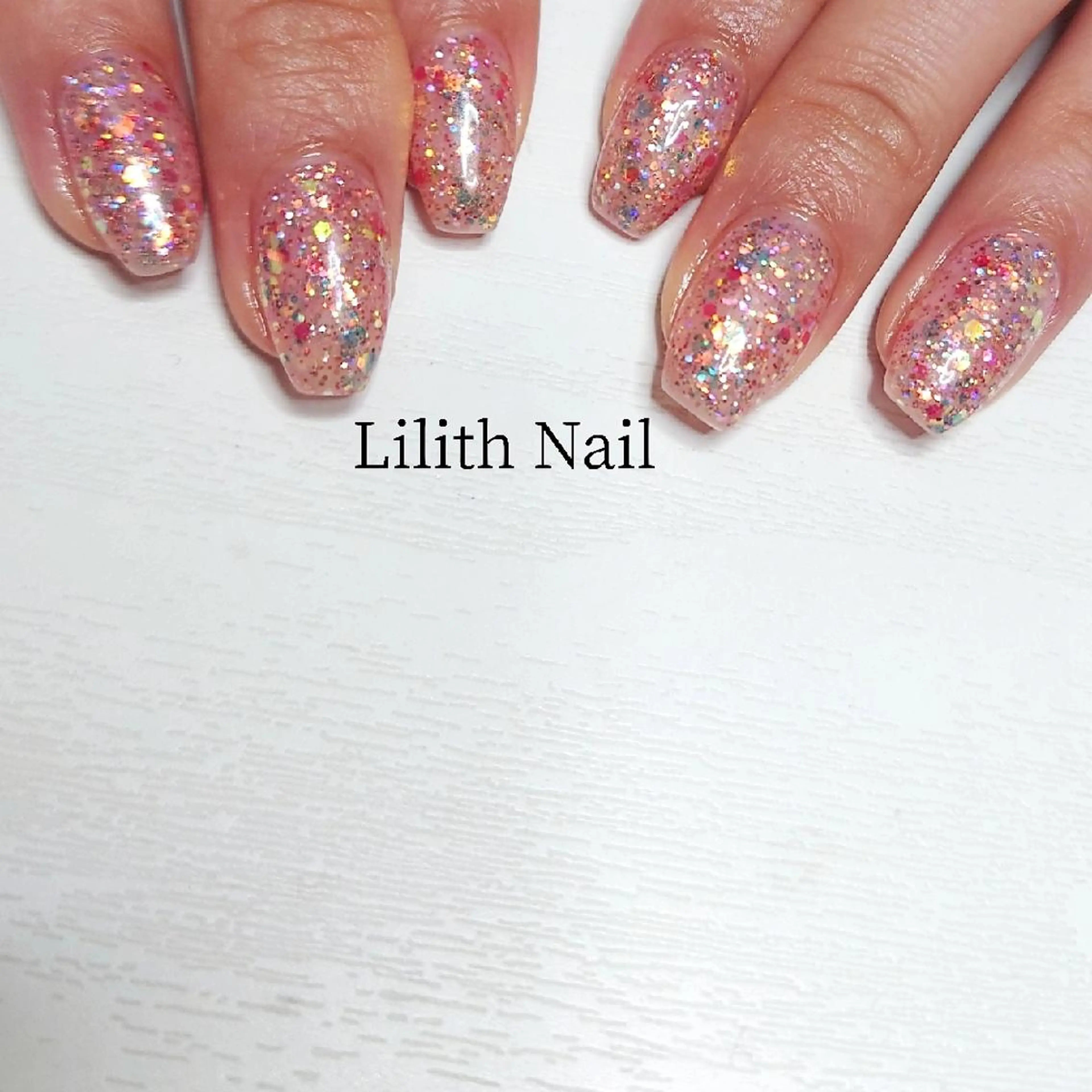 ネイル ラメ(グリッター) オレンジ 春ネイル ハンドネイル Lilith Nailのネイルデザイン