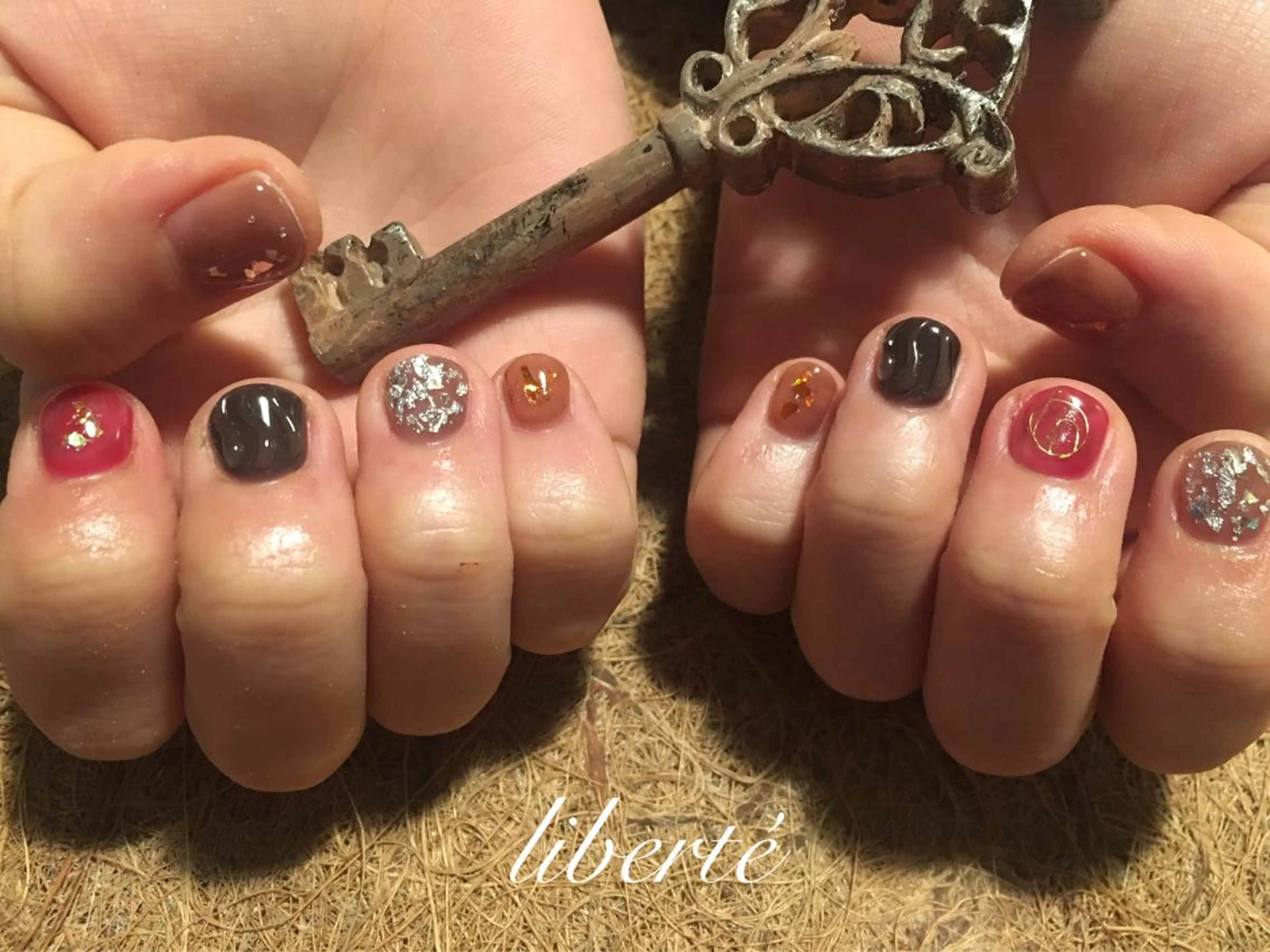 ネイル liberté (リベルテ)のネイルデザイン