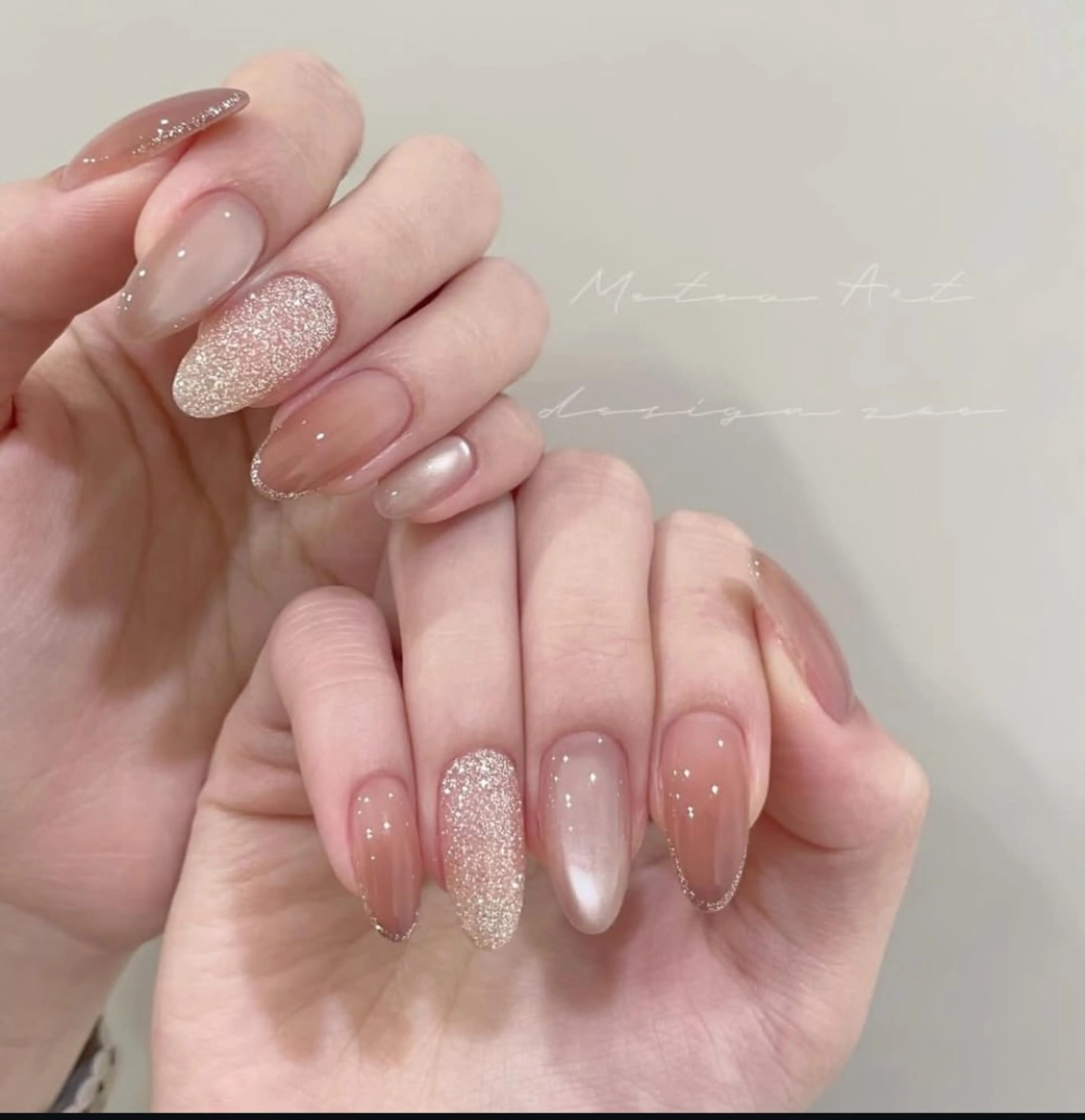 ネイル 持ち込み シンプルネイル ハンドネイル JISOO ANA.CHUOのネイルデザイン