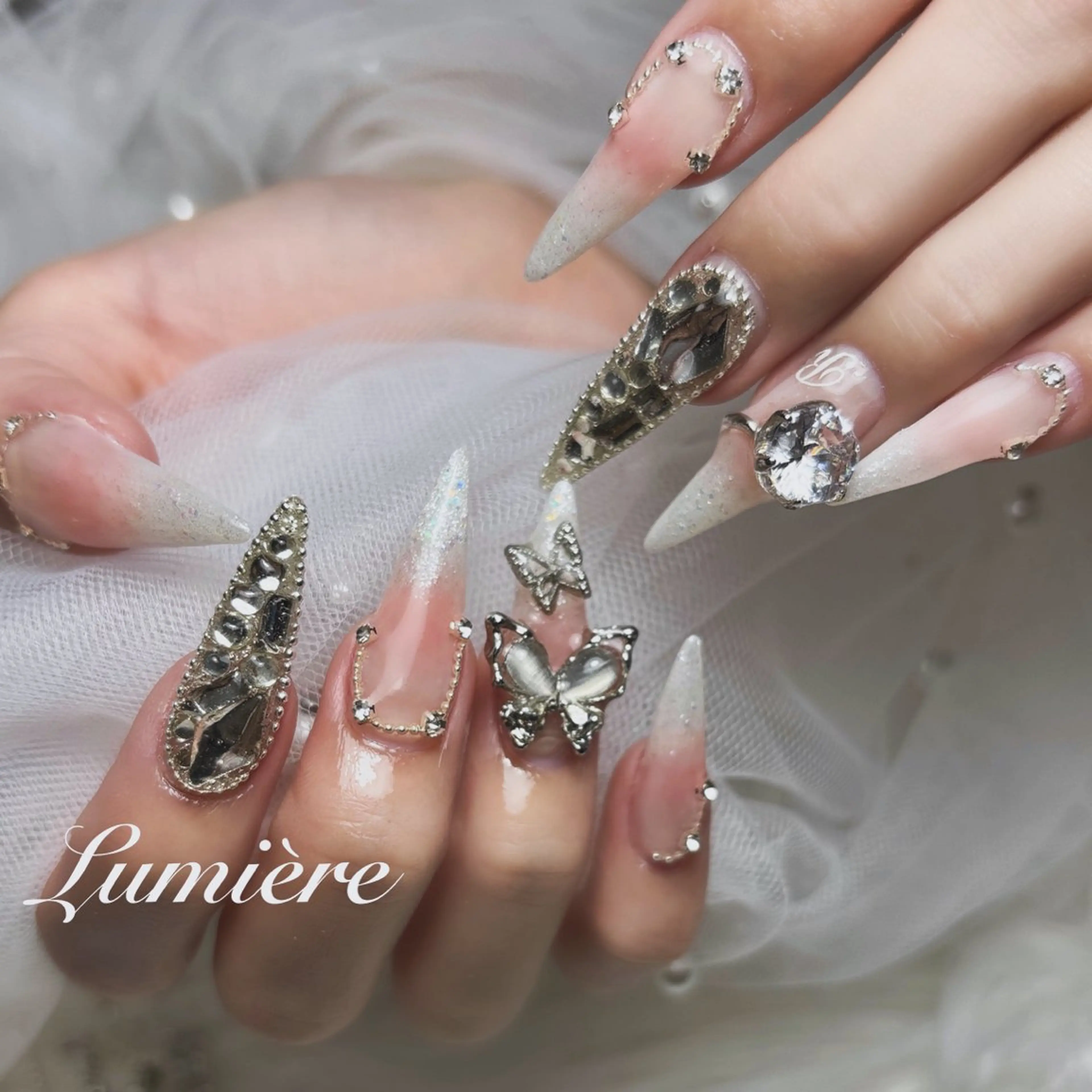 ネイル ロングネイル ハンドネイル Nail salon Lumièreのネイルデザイン